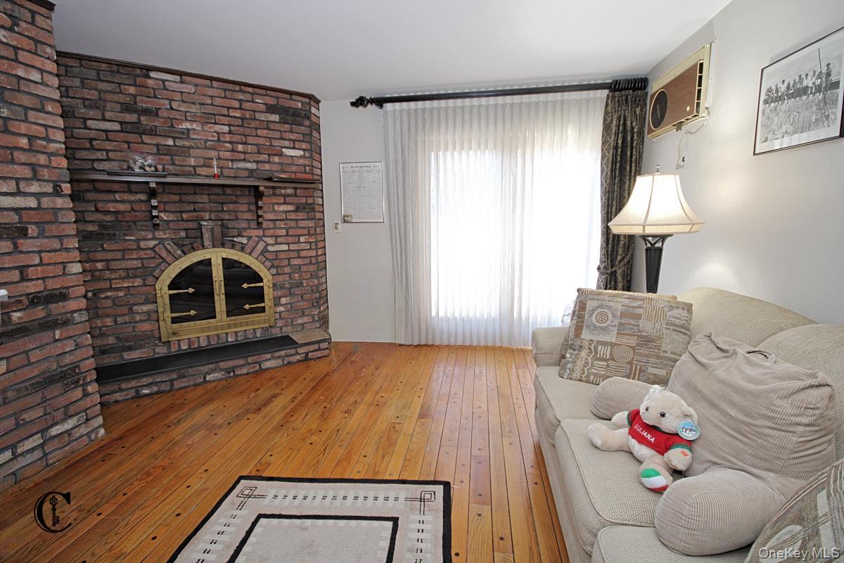 2026 E 74 Street – For Sale photo 14