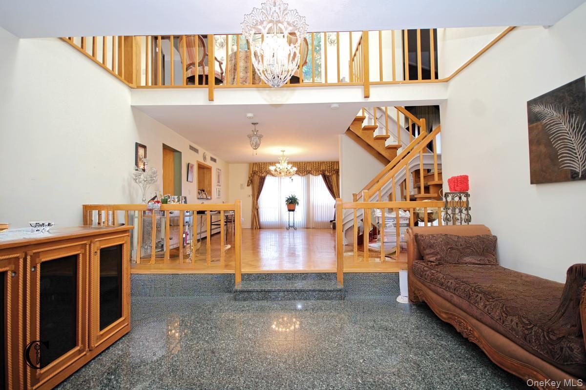 2026 E 74 Street – For Sale photo 5