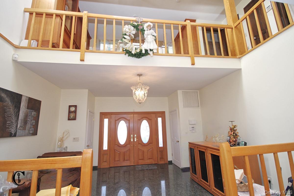 2026 E 74 Street – For Sale photo 6