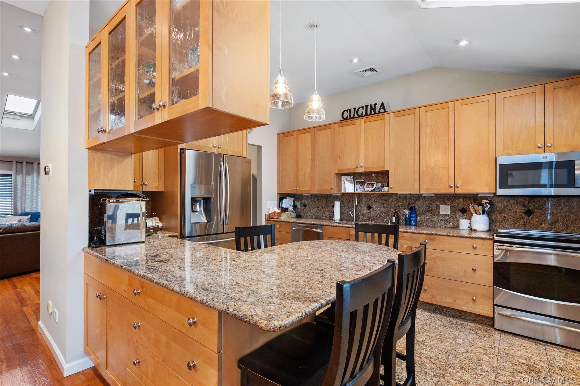 1118 Howard Drive – For Sale photo 9