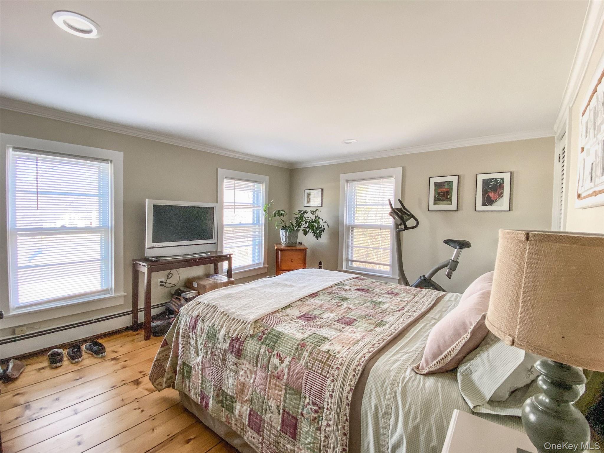 14500 Main Road – For Rent photo 10