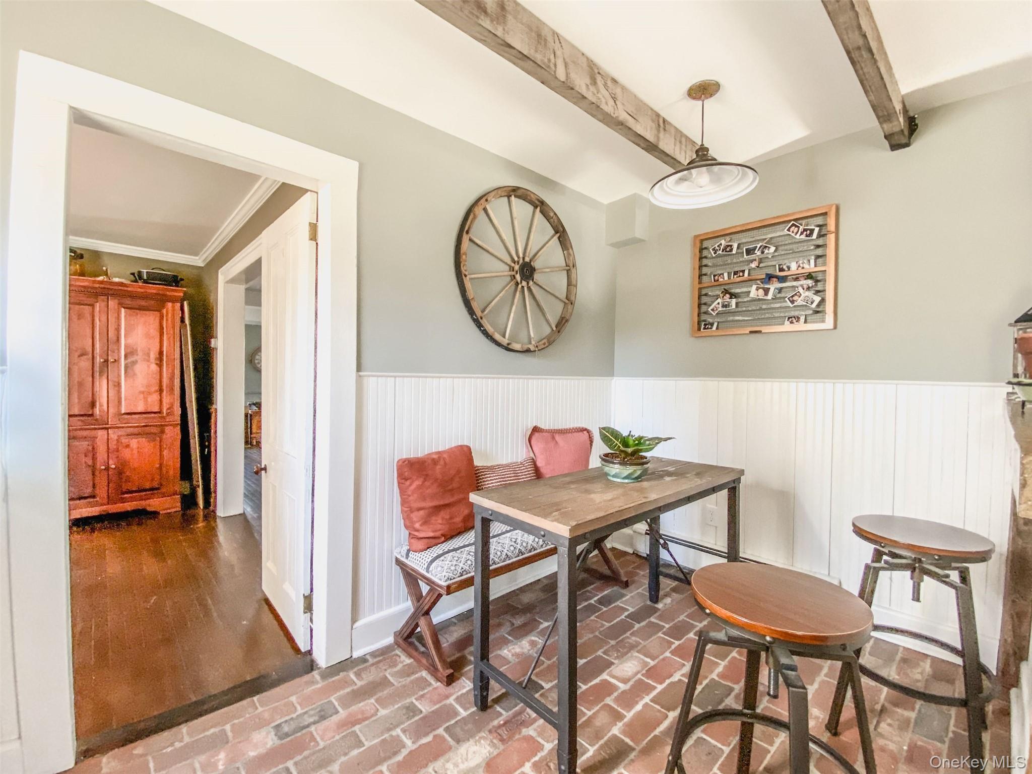 14500 Main Road – For Rent photo 4