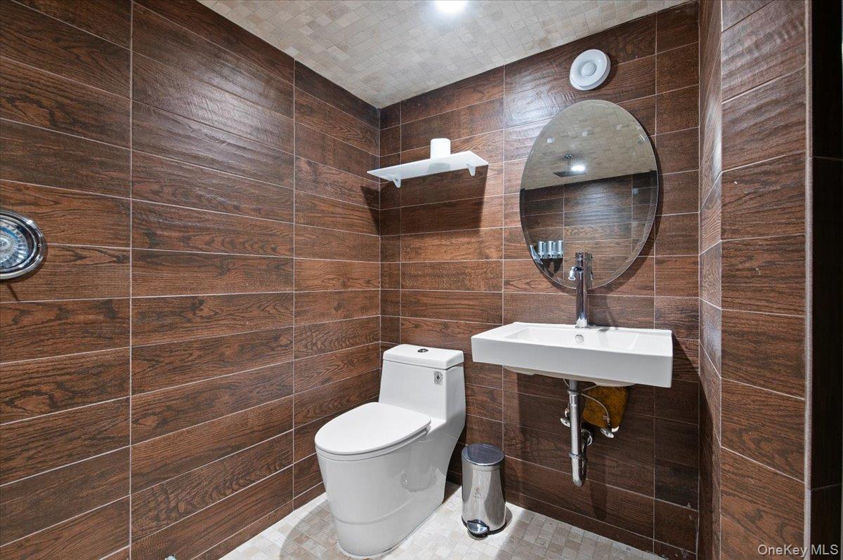 97 Pine Hollow Road – For Rent photo 19