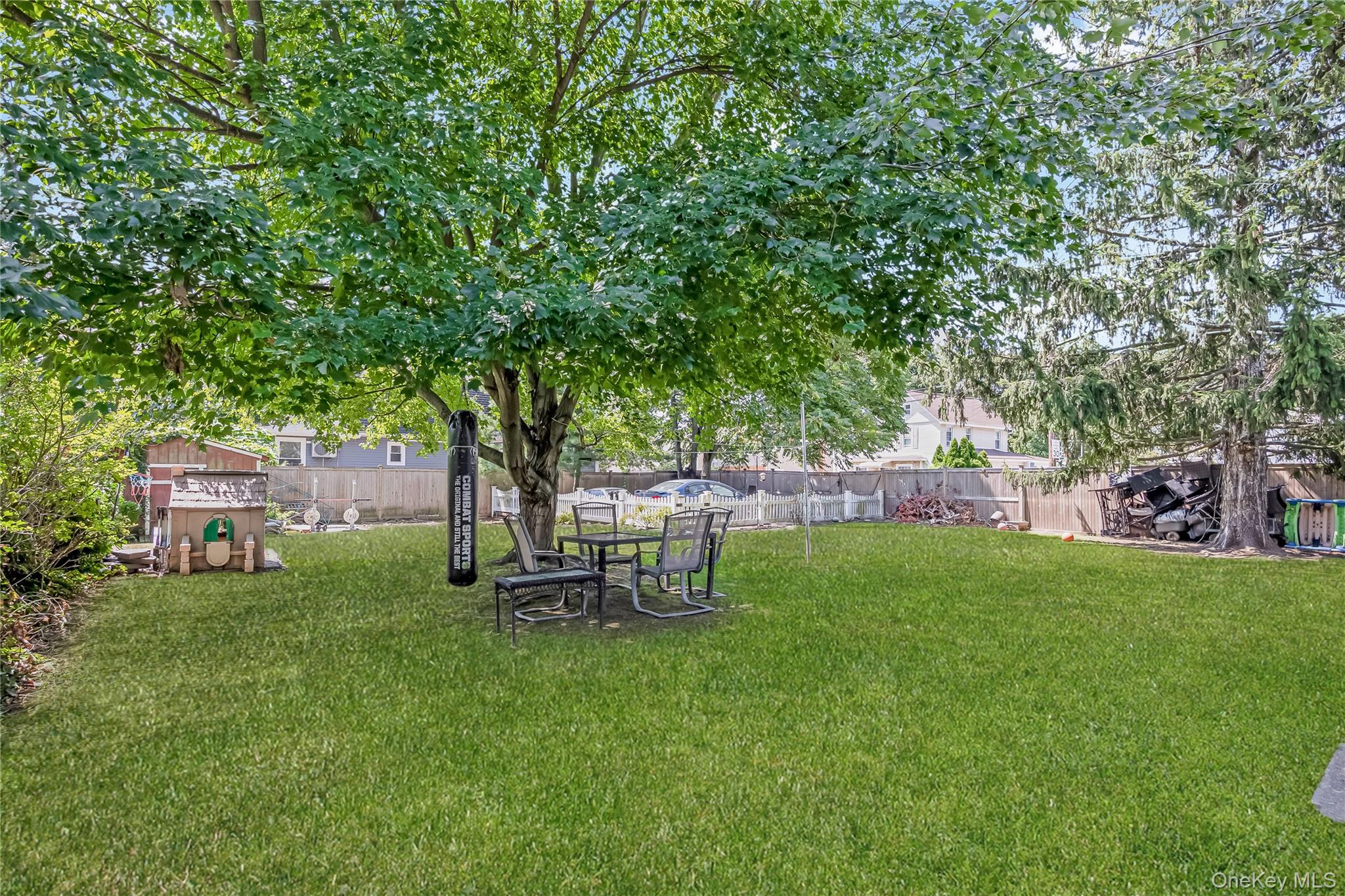 958 Thomas Avenue – For Sale photo 22