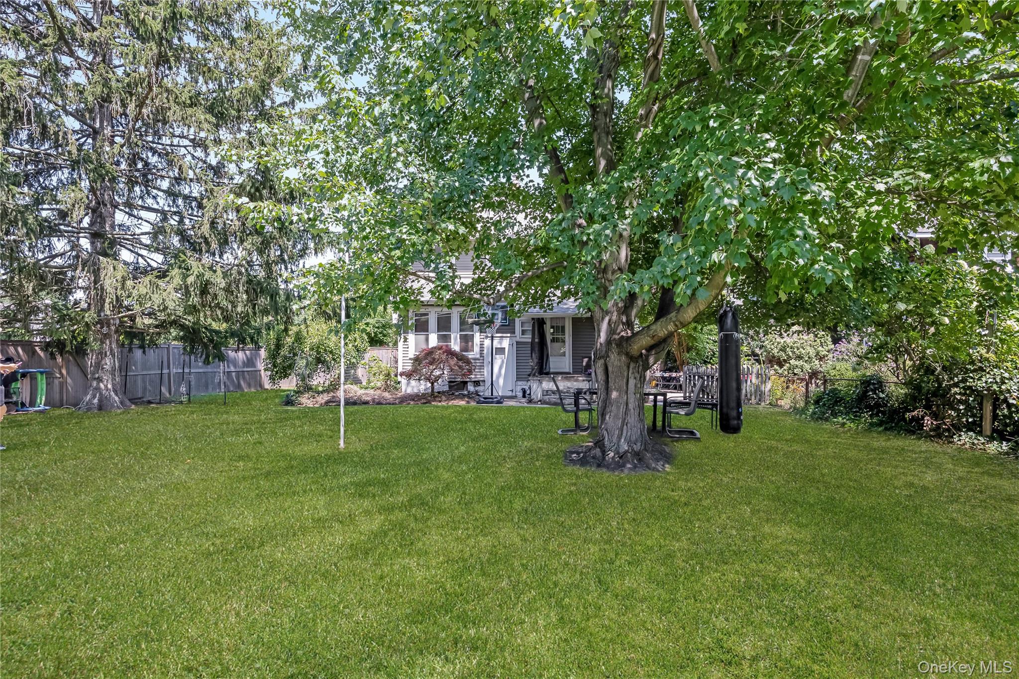 958 Thomas Avenue – For Sale photo 26