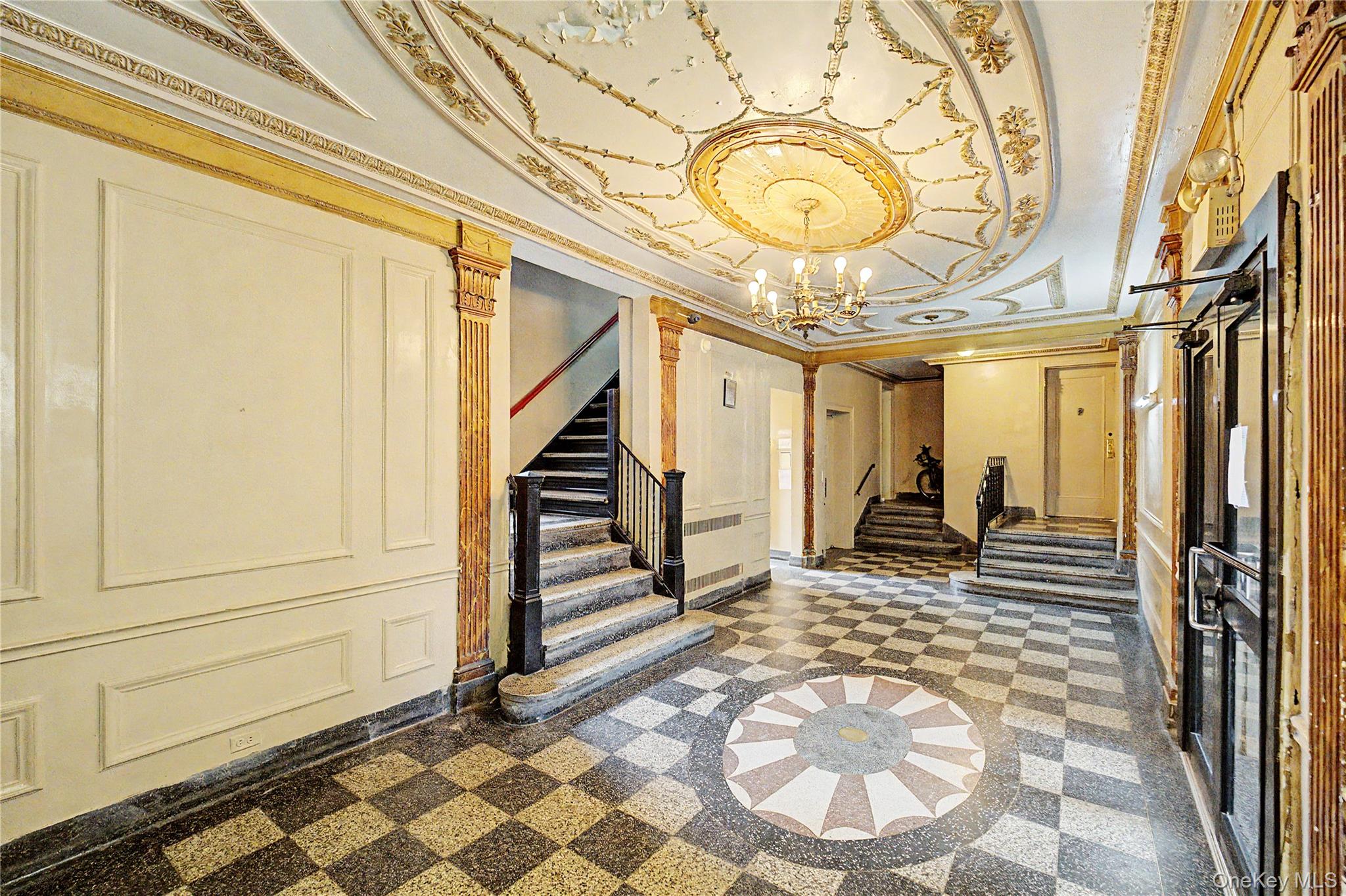 14416 35th Avenue, Unit 6A photo 3