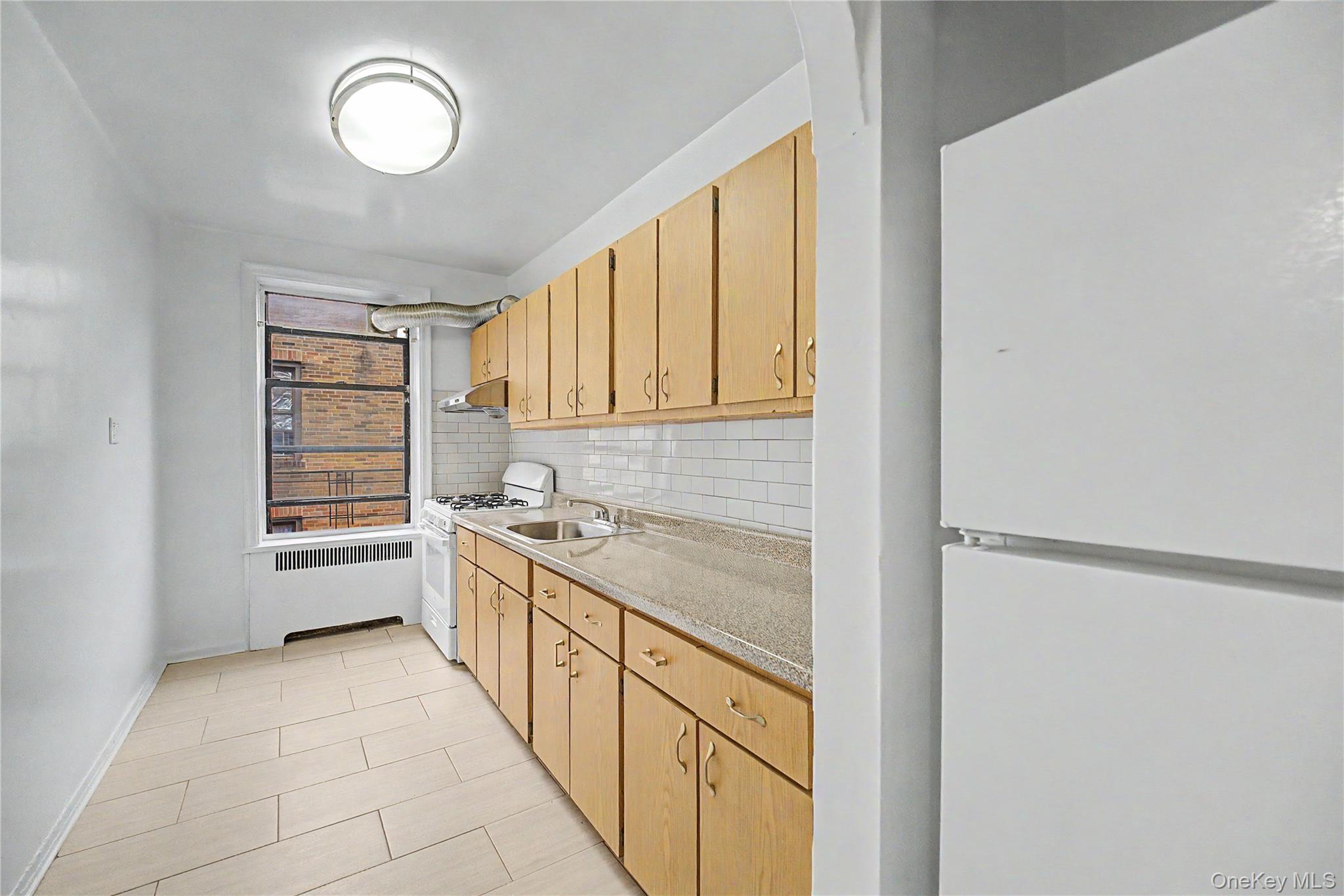 14416 35th Avenue, Unit 6A photo 5