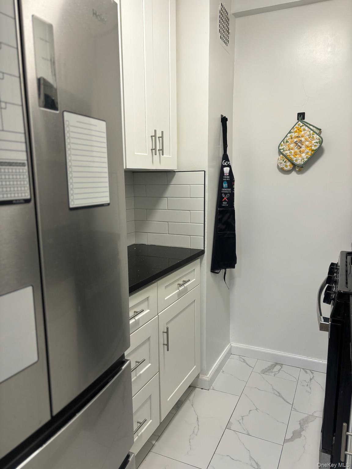 555 Bronxs river road, Unit 1k photo 3