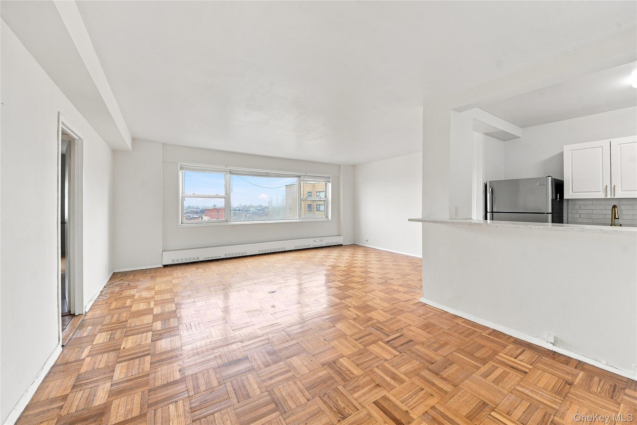 8 Fordham Hill Oval, Unit 16D