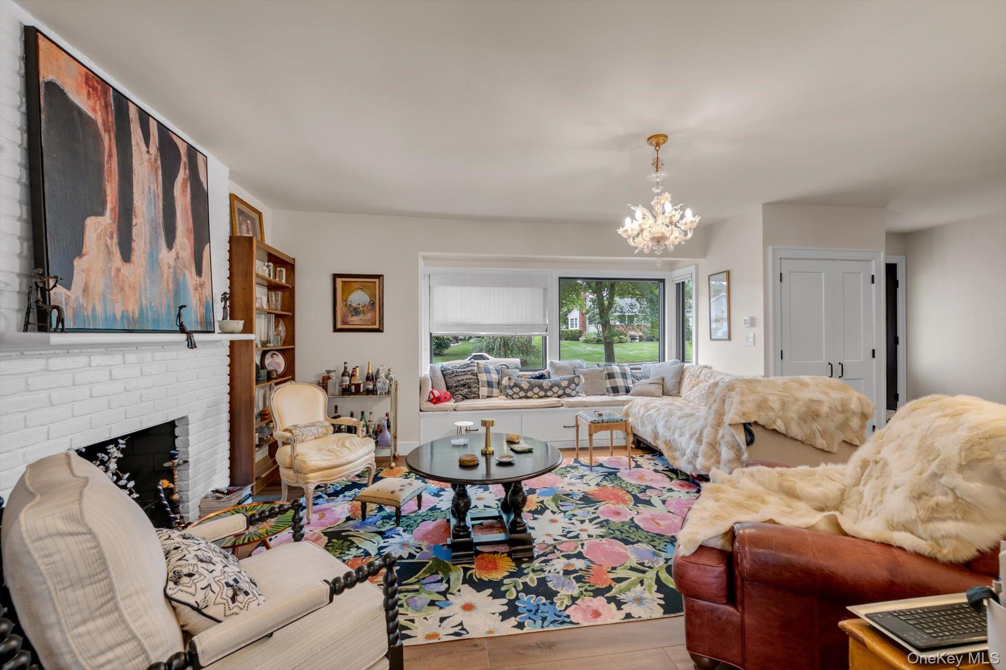 28 Reynolds Road – For Sale photo 3