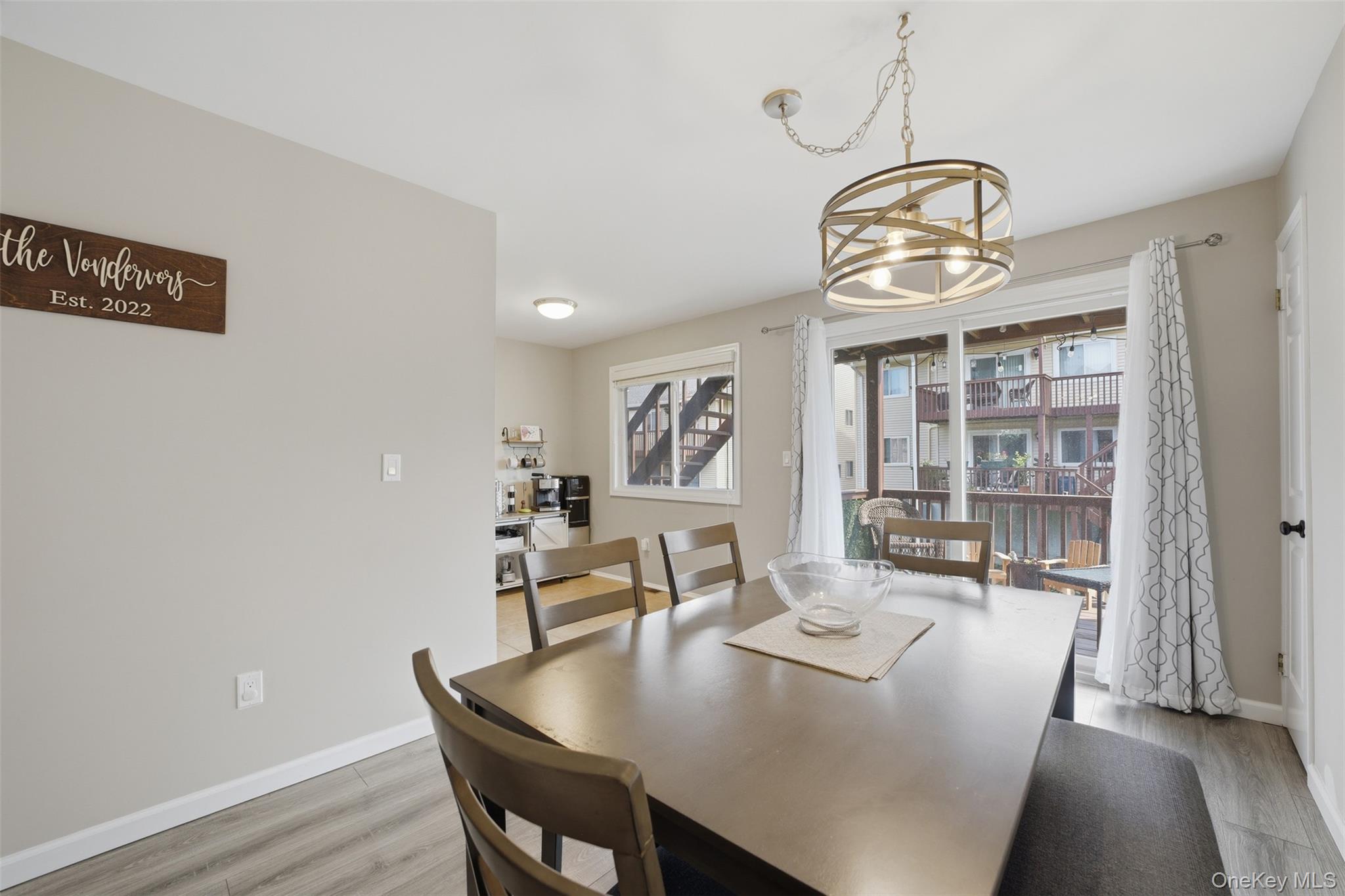 25 College Avenue, Unit 707 photo 16