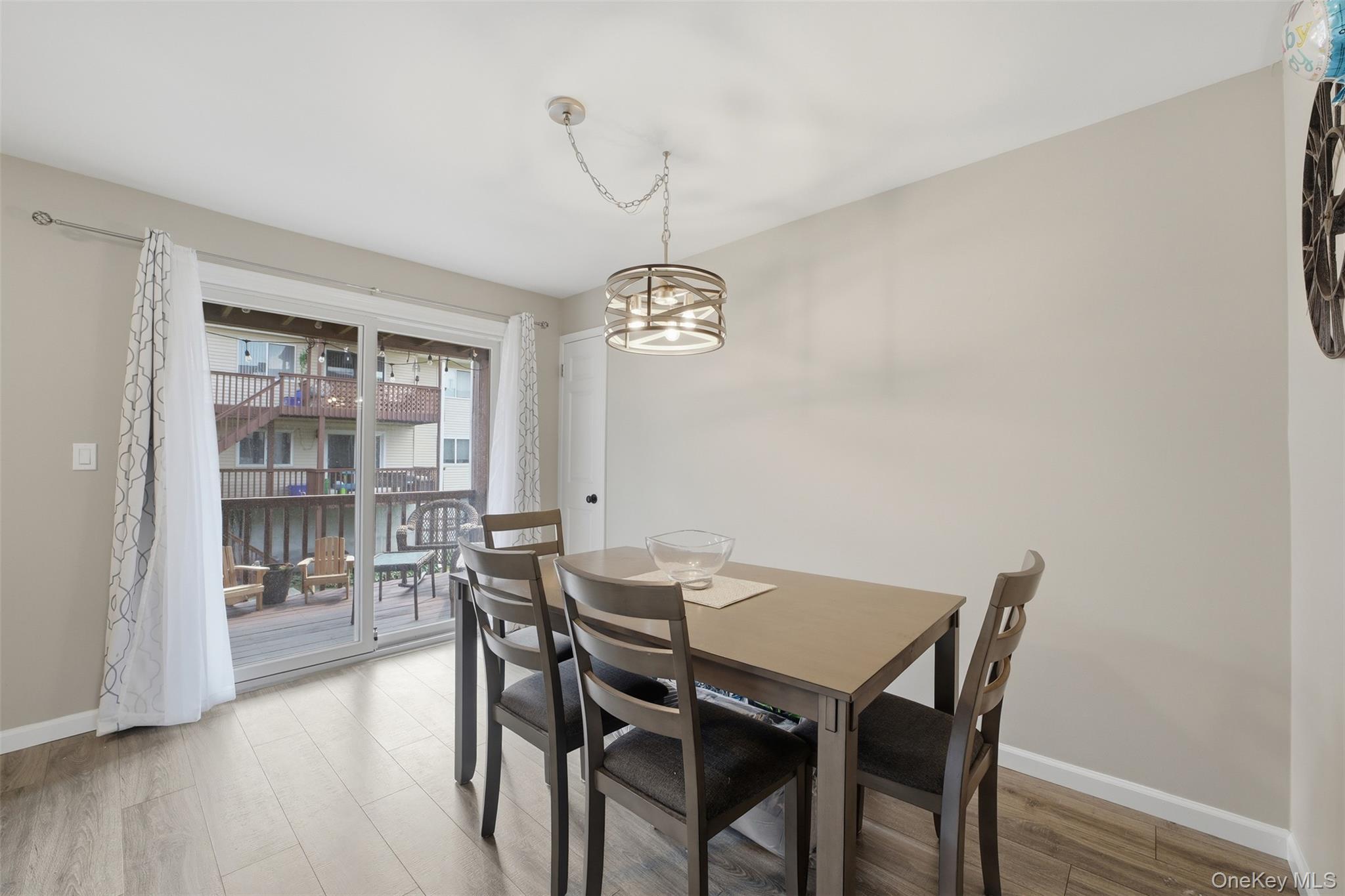 25 College Avenue, Unit 707 photo 17