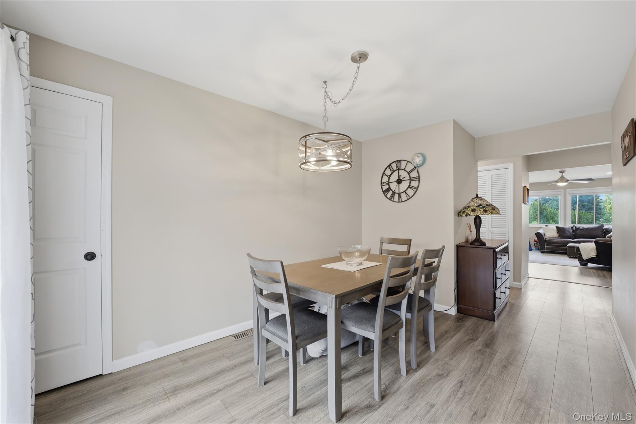 25 College Avenue, Unit 707 photo 14
