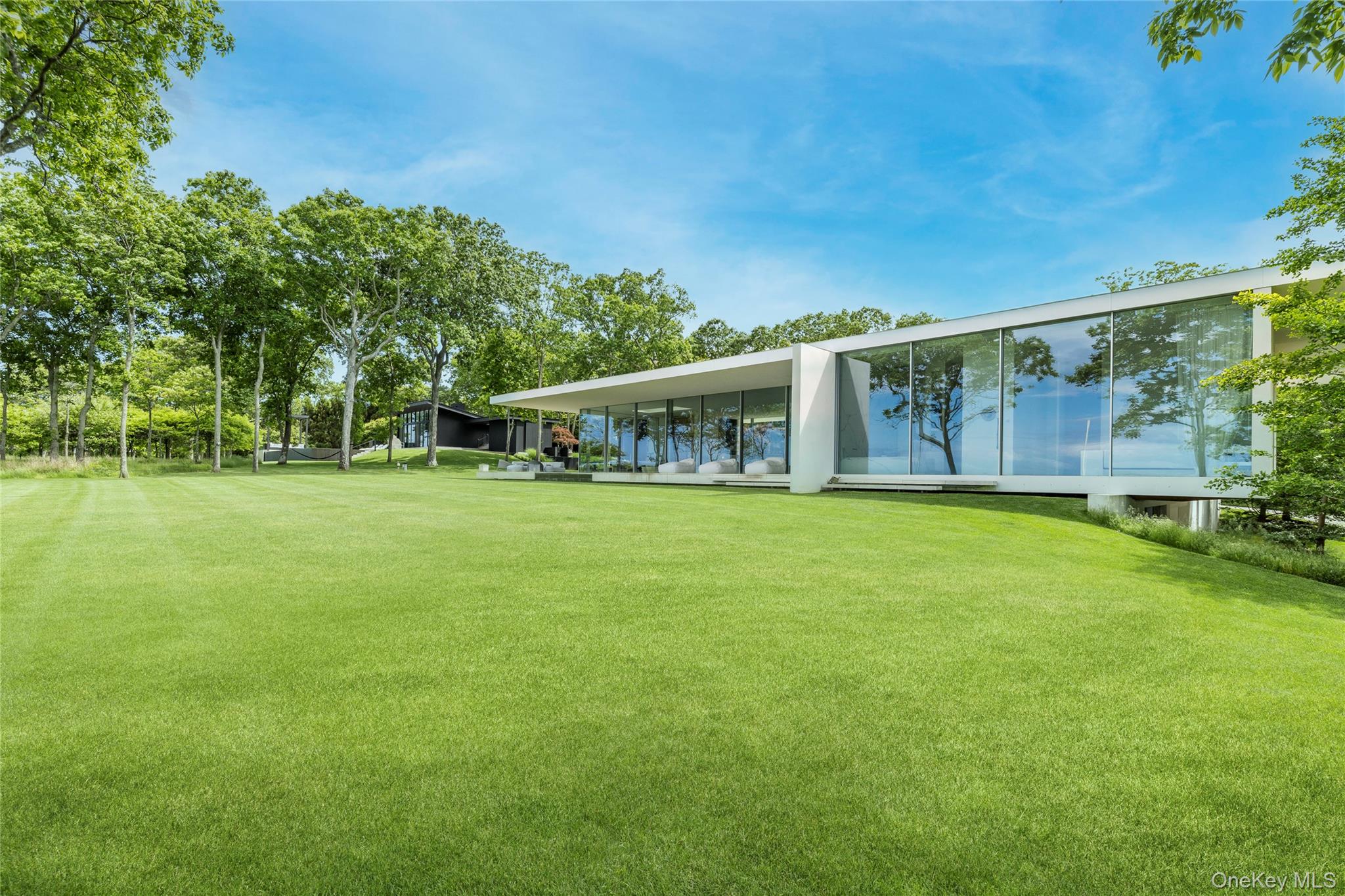 20 & 22 Hedges Banks Drive – For Rent photo 16