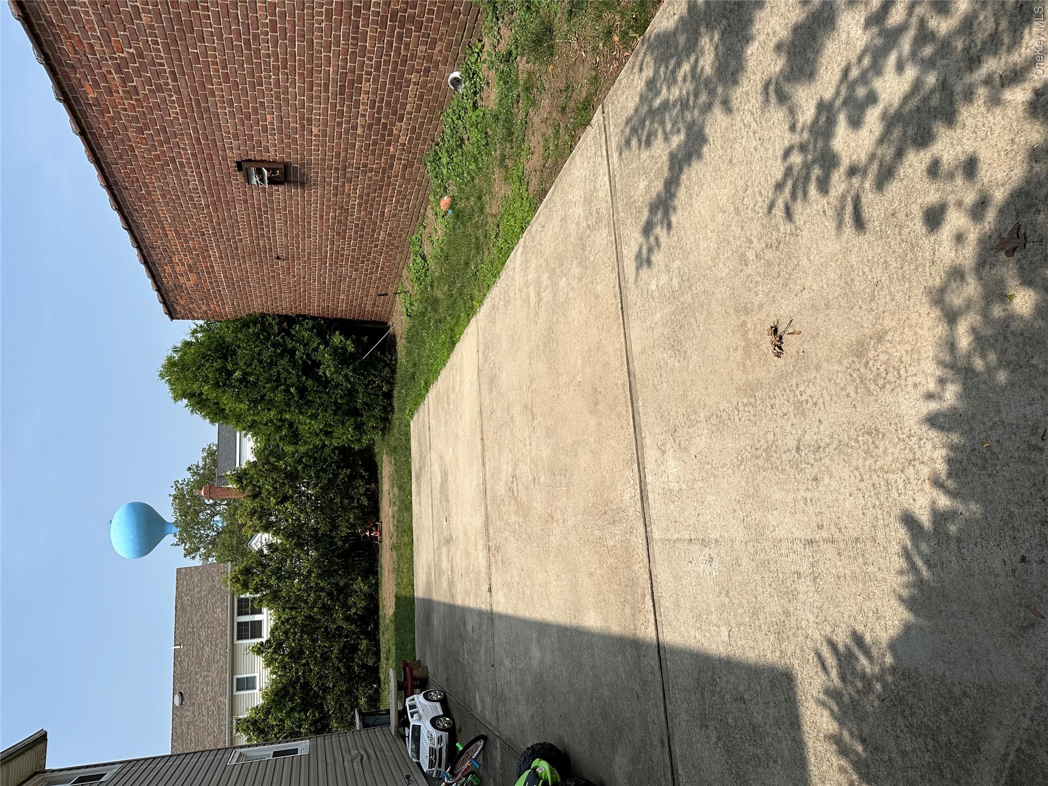 137 Nassau Boulevard – For Rent photo 14