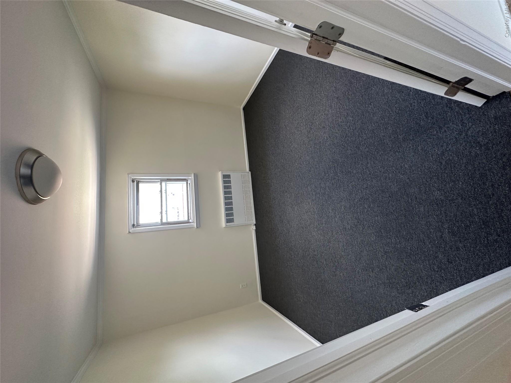 137 Nassau Boulevard – For Rent photo 5