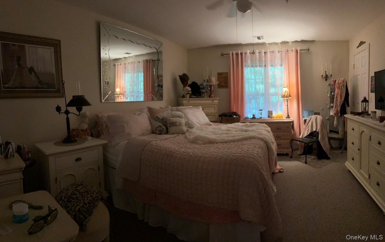 13 Garden Way – For Rent photo 3