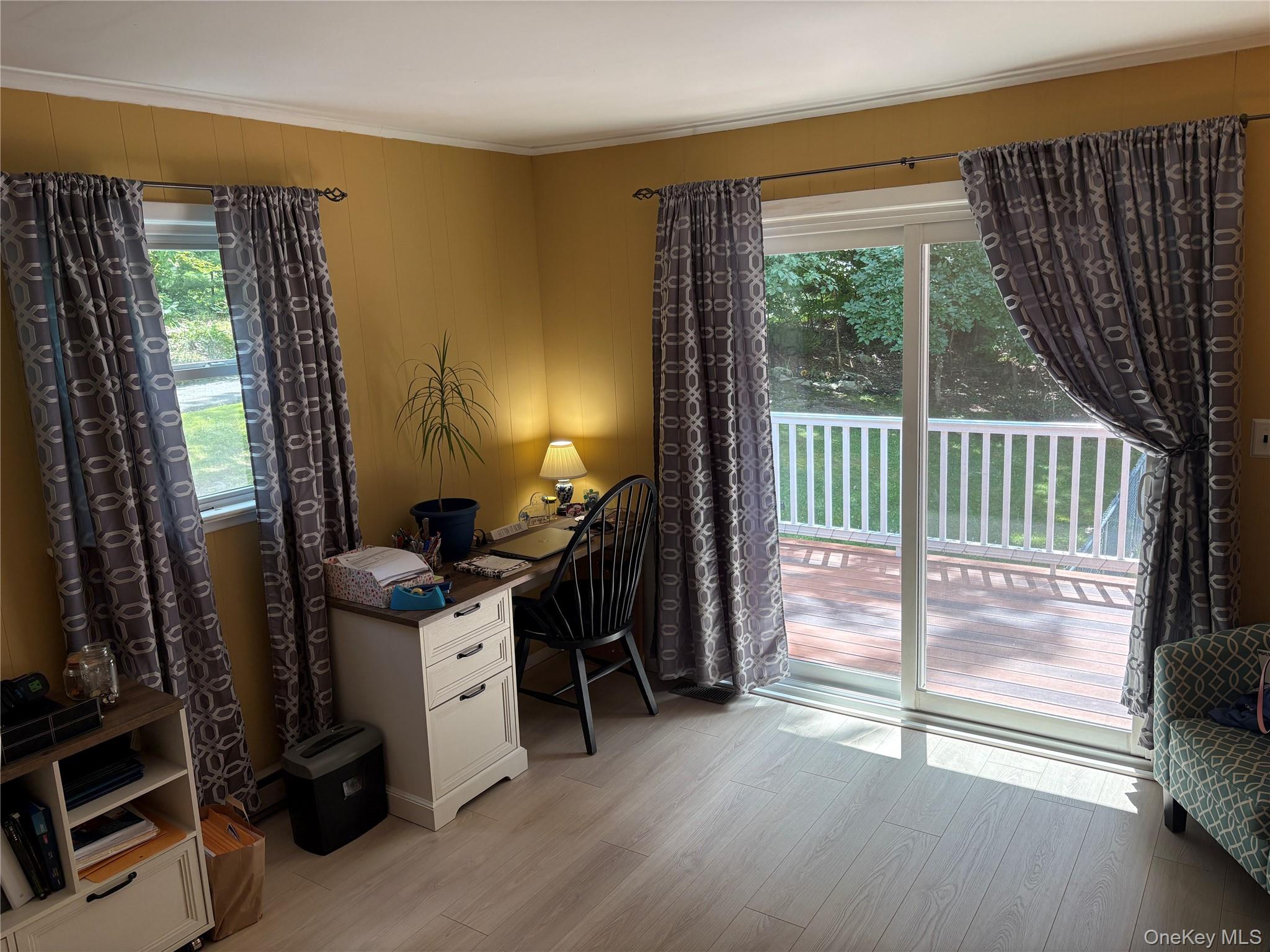 1 Walnut Trail W – For Sale photo 13