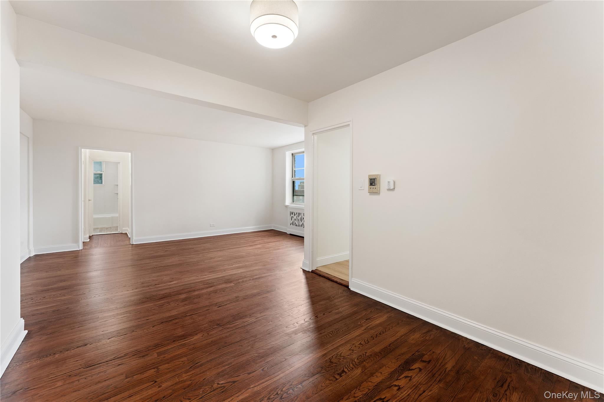 5645 Netherland Ave, Unit 6B photo 4