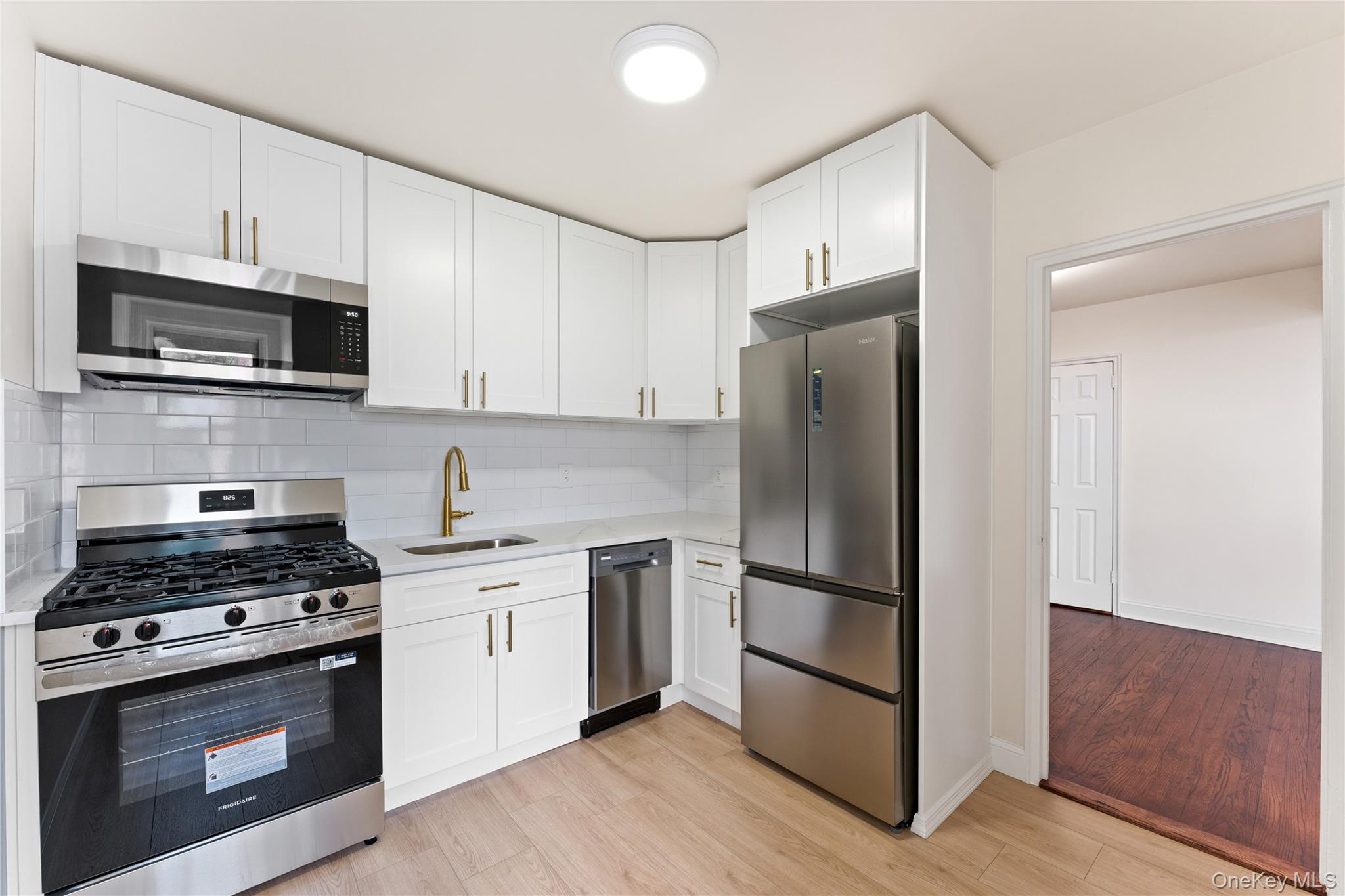 5645 Netherland Ave, Unit 6B photo 7