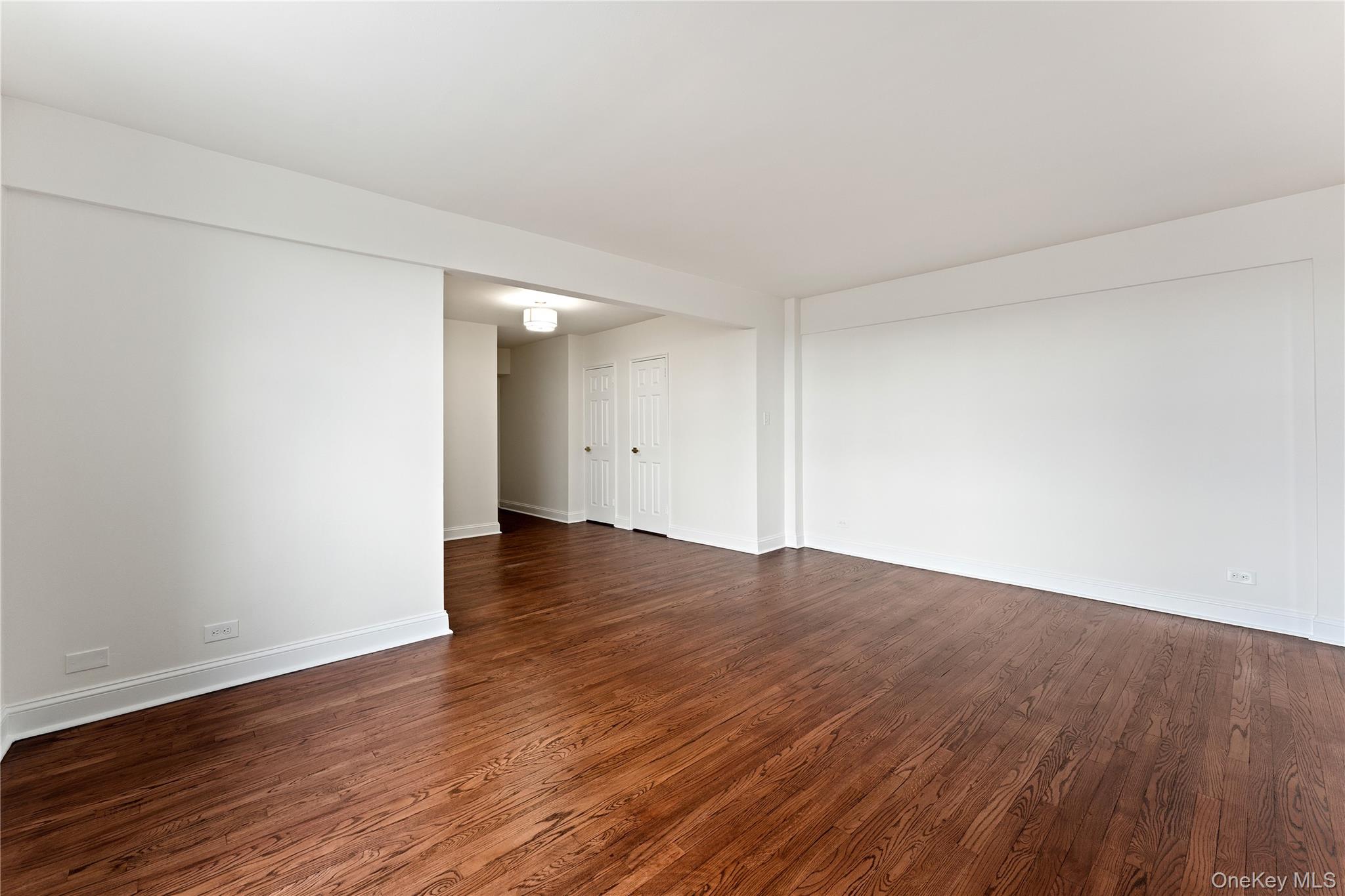 5645 Netherland Ave, Unit 6B photo 6