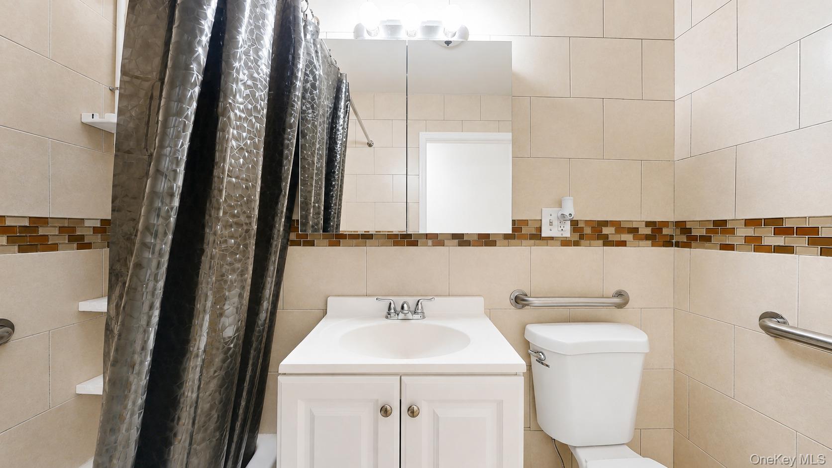 35-13 109th Street – For Sale photo 11