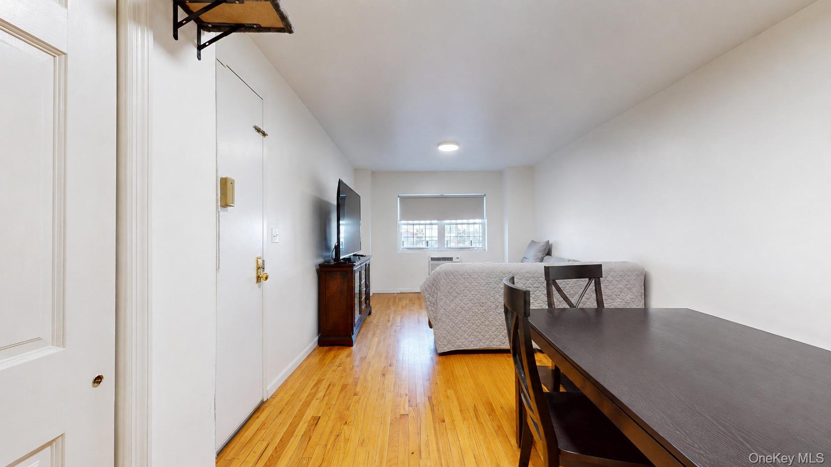 35-13 109th Street – For Sale photo 7