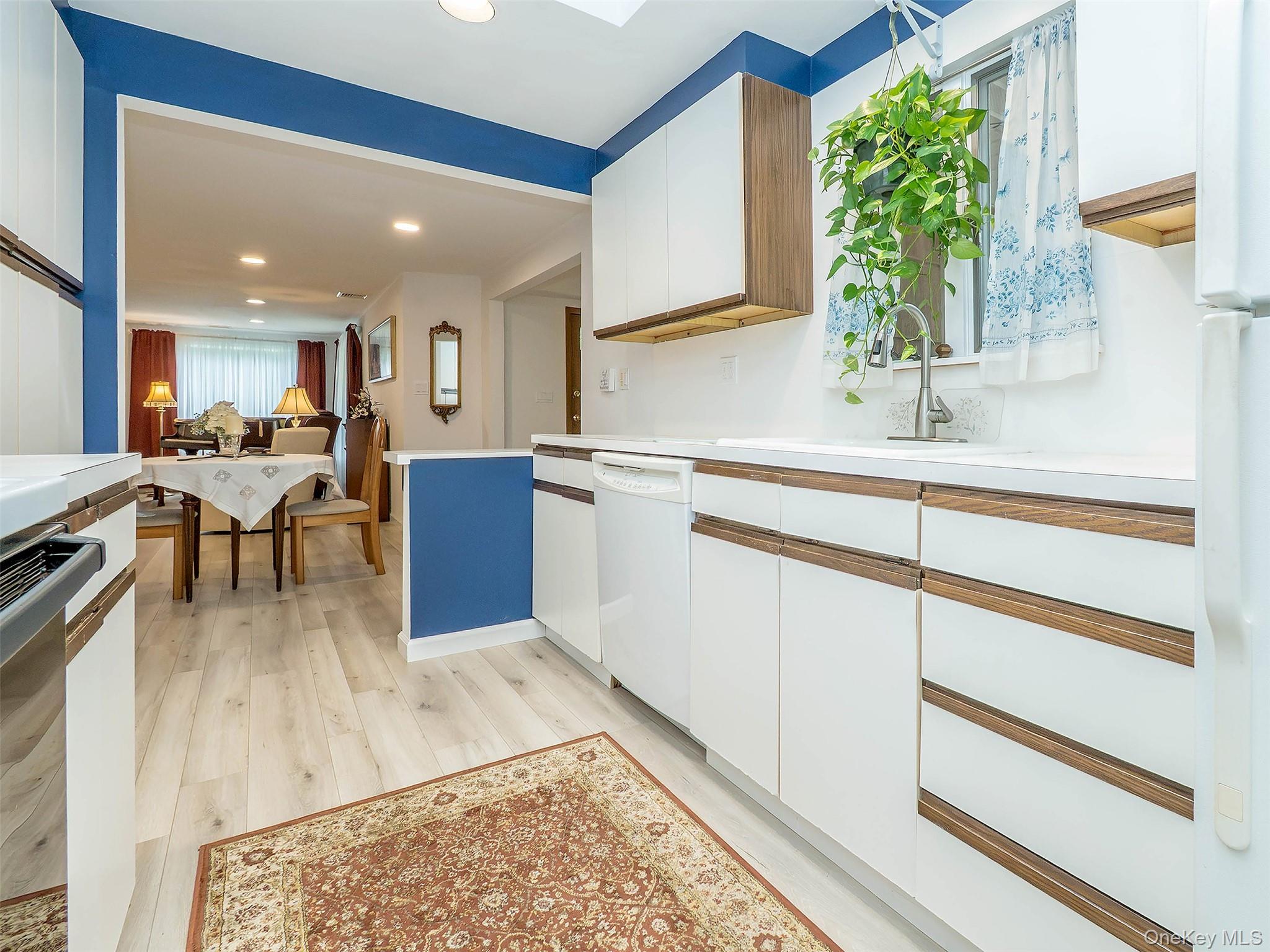 7 Appletree Lane – For Rent photo 18