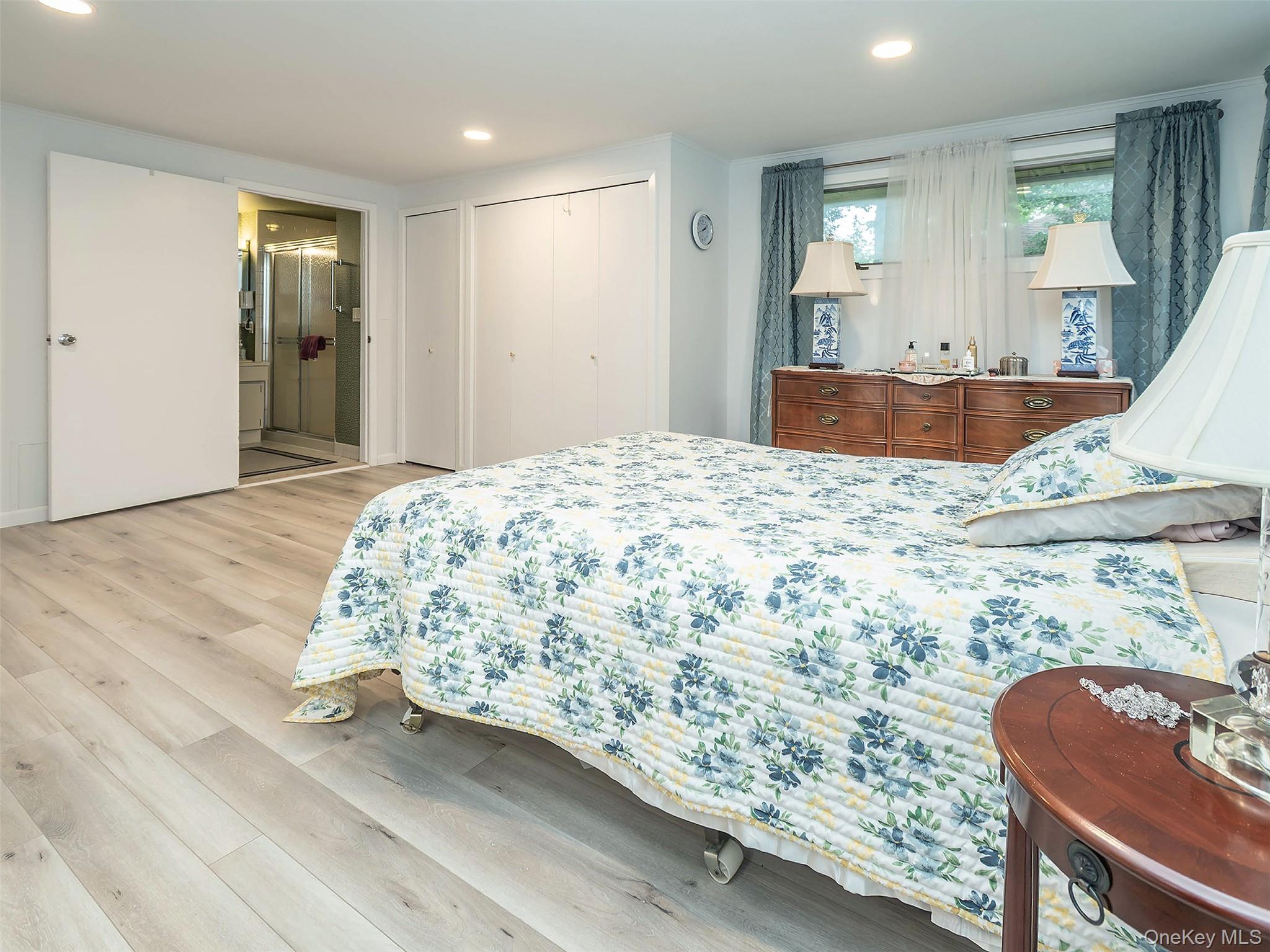 7 Appletree Lane – For Rent photo 28