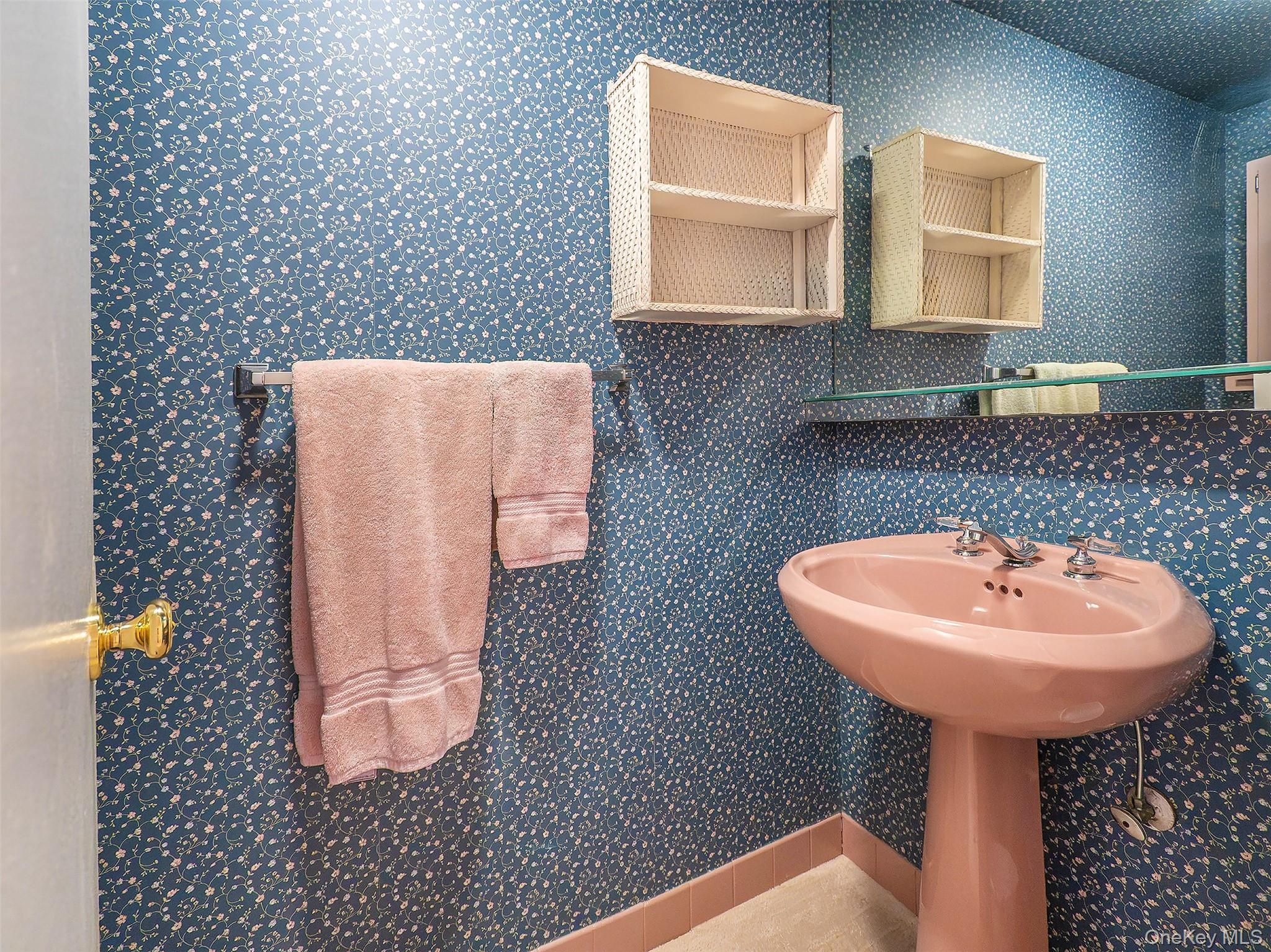 7 Appletree Lane – For Rent photo 25