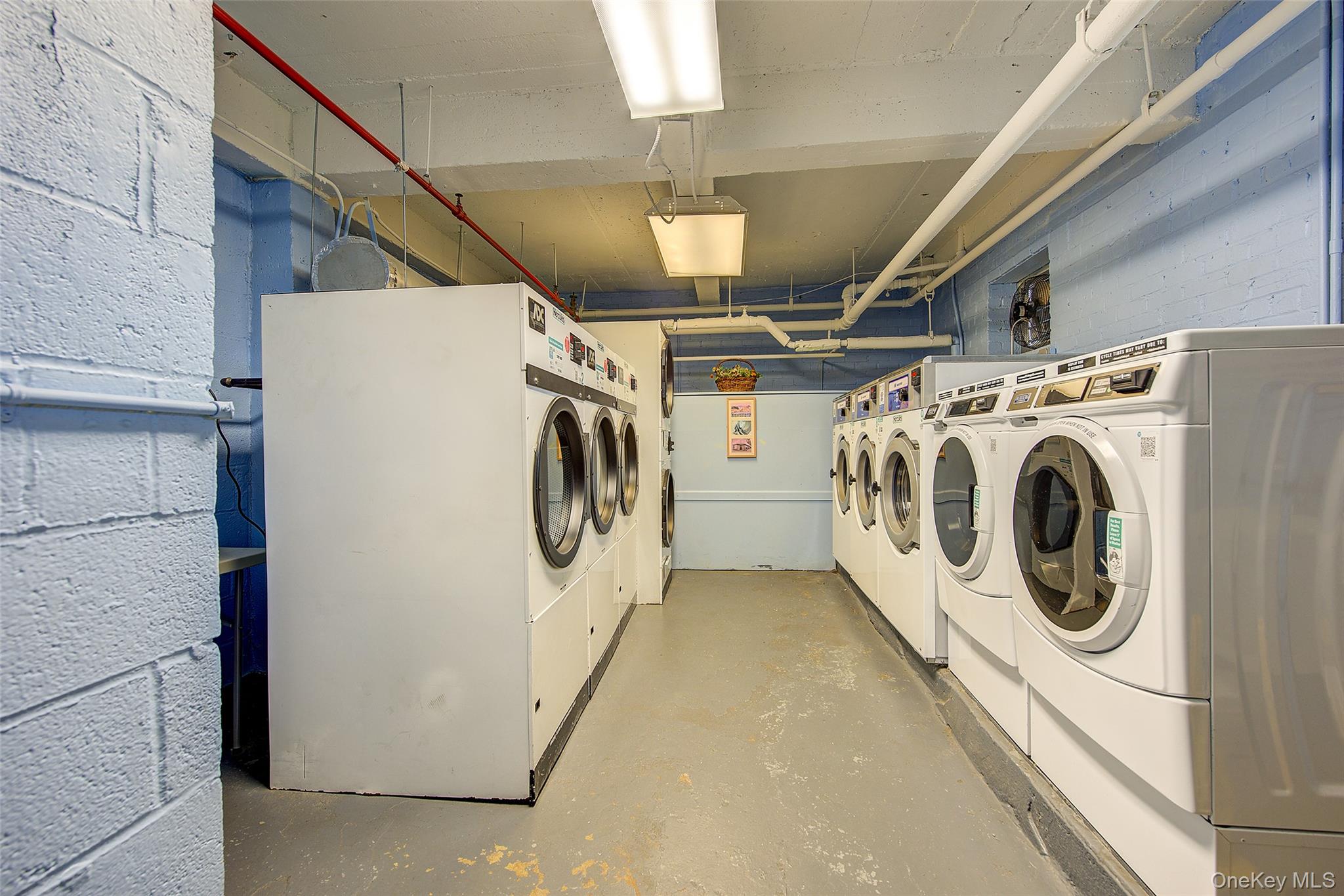 144-60 Gravett Road, Unit 4J photo 32