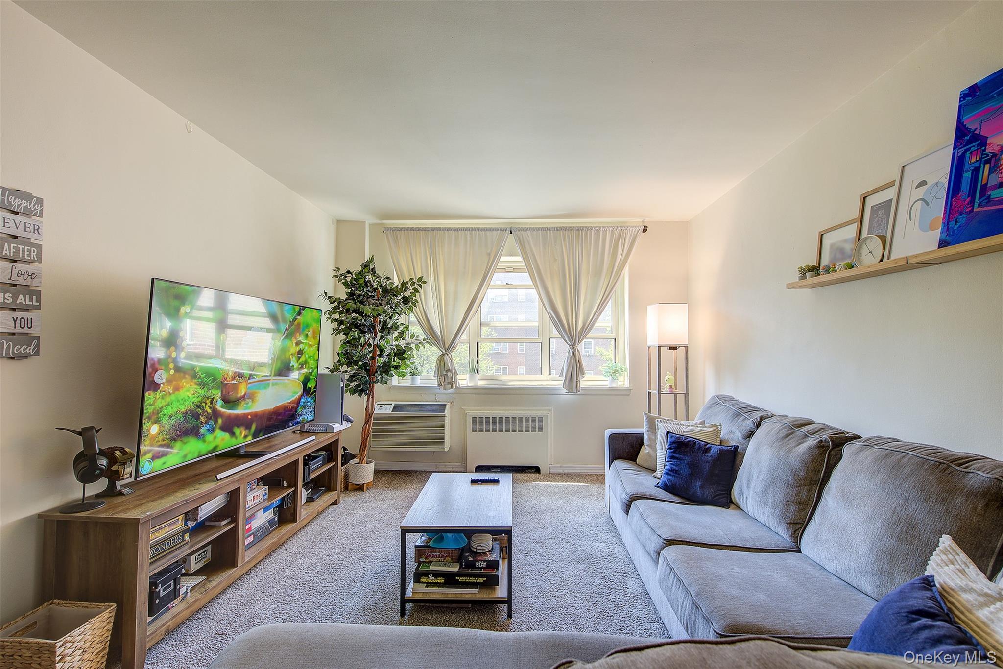 144-60 Gravett Road, Unit 4J