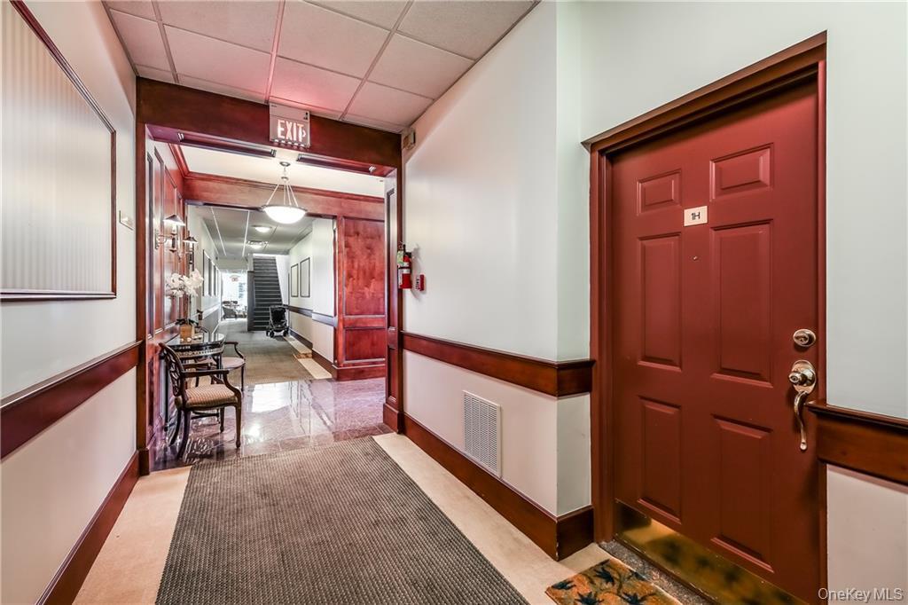 20 Whippoorwill Road E – For Sale photo 11