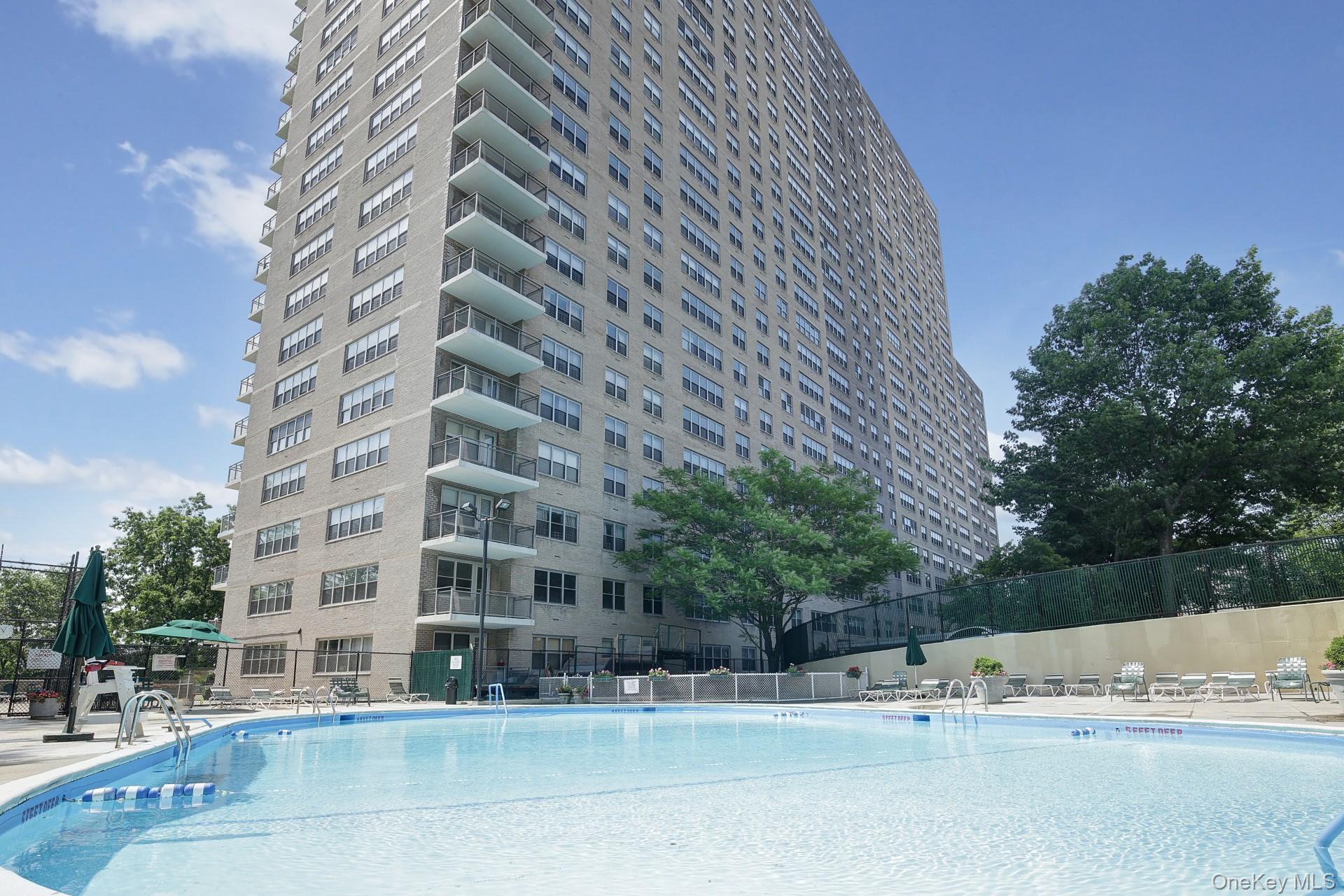 555 Palisade Avenue, Unit 3T photo 11