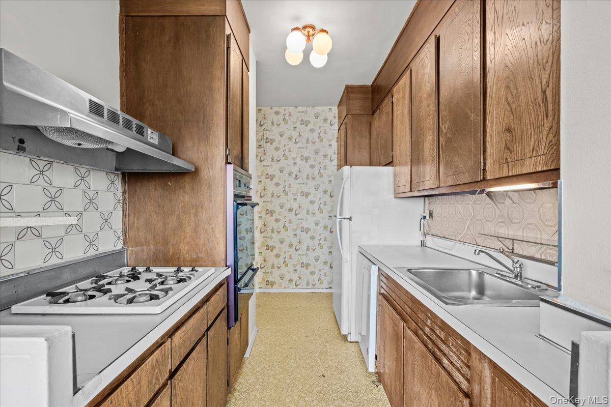555 Palisade Avenue, Unit 3T photo 4