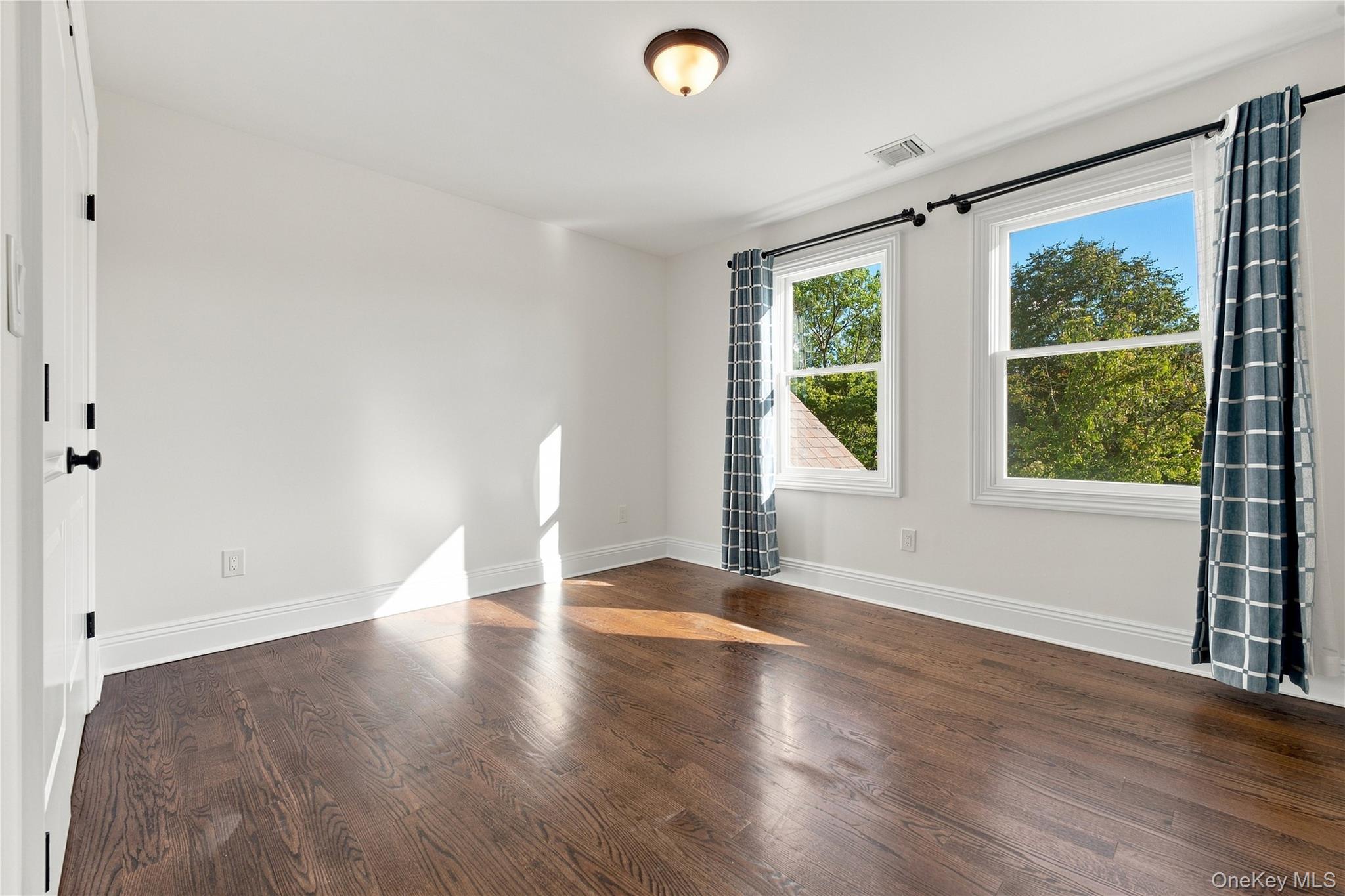 22 Forest Drive – For Sale photo 16