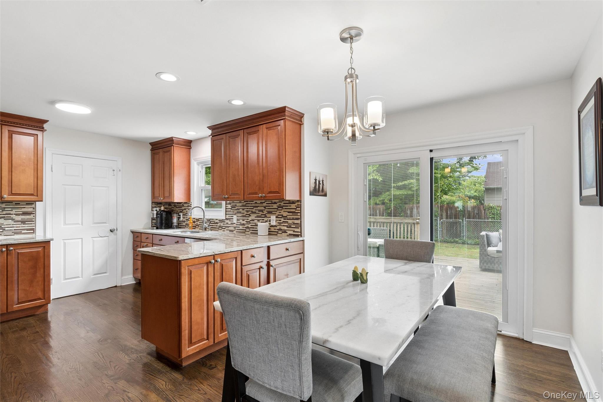 25 N Ocean Avenue – For Sale photo 9