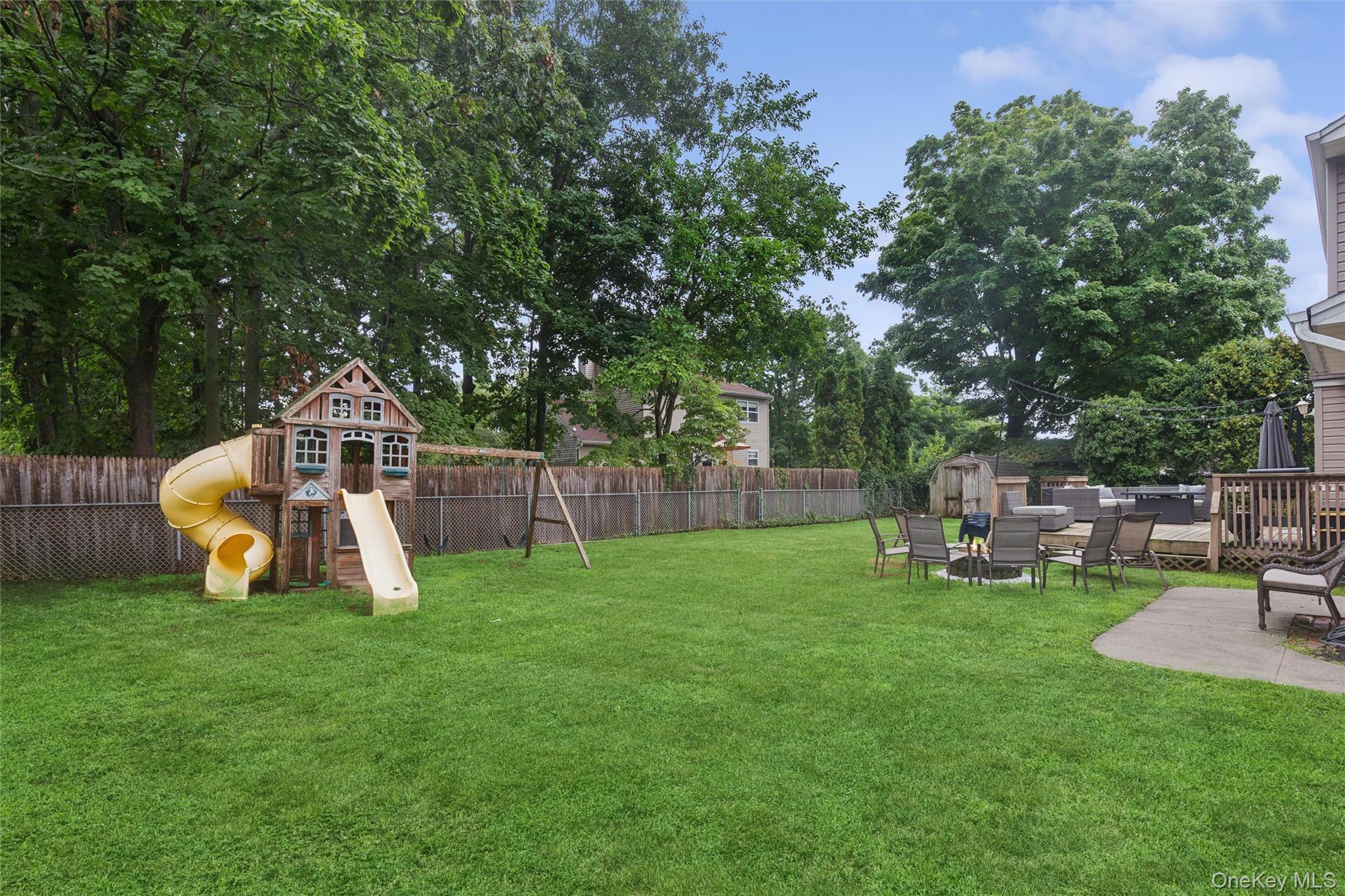 25 N Ocean Avenue – For Sale photo 28