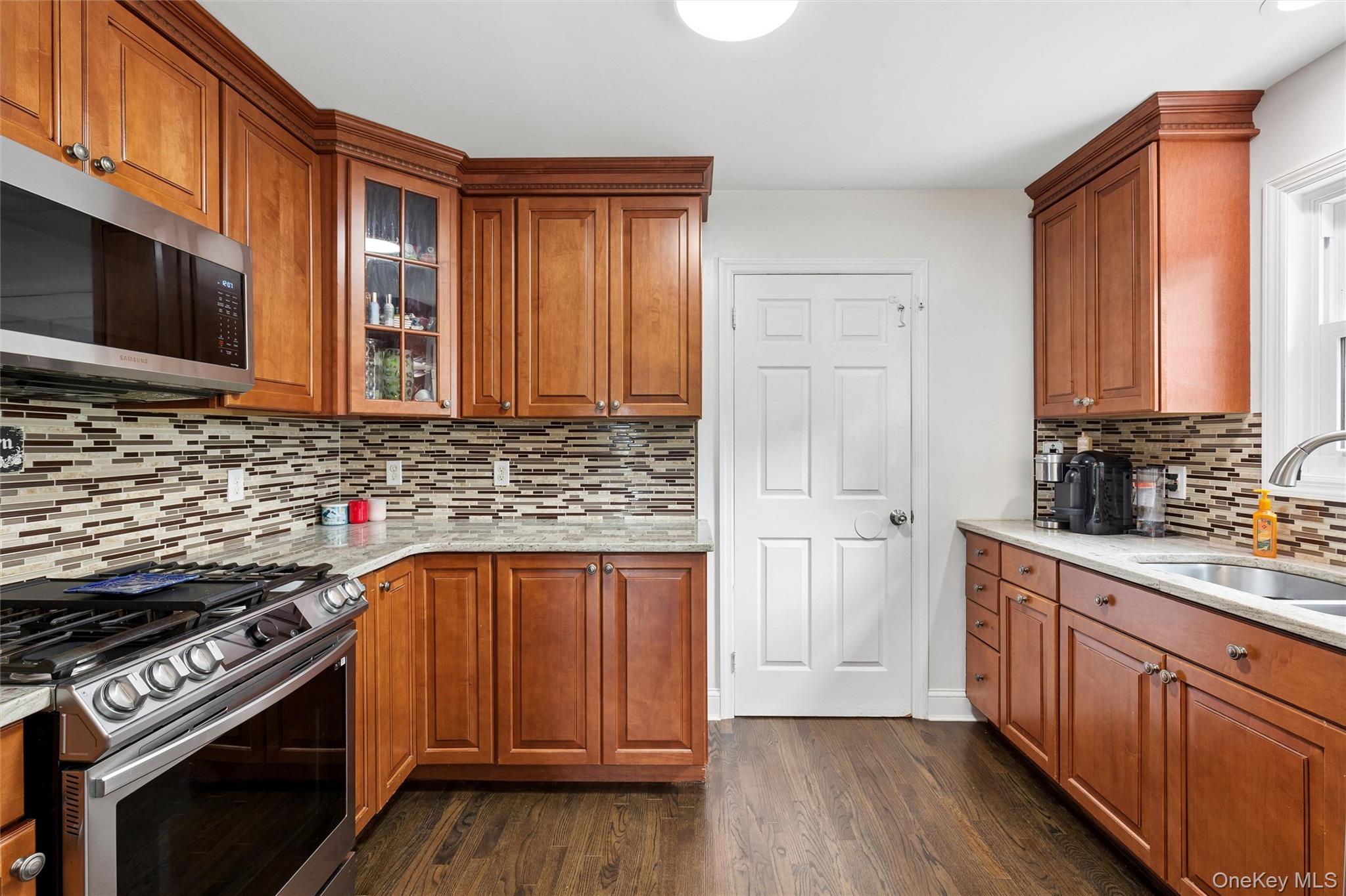25 N Ocean Avenue – For Sale photo 6