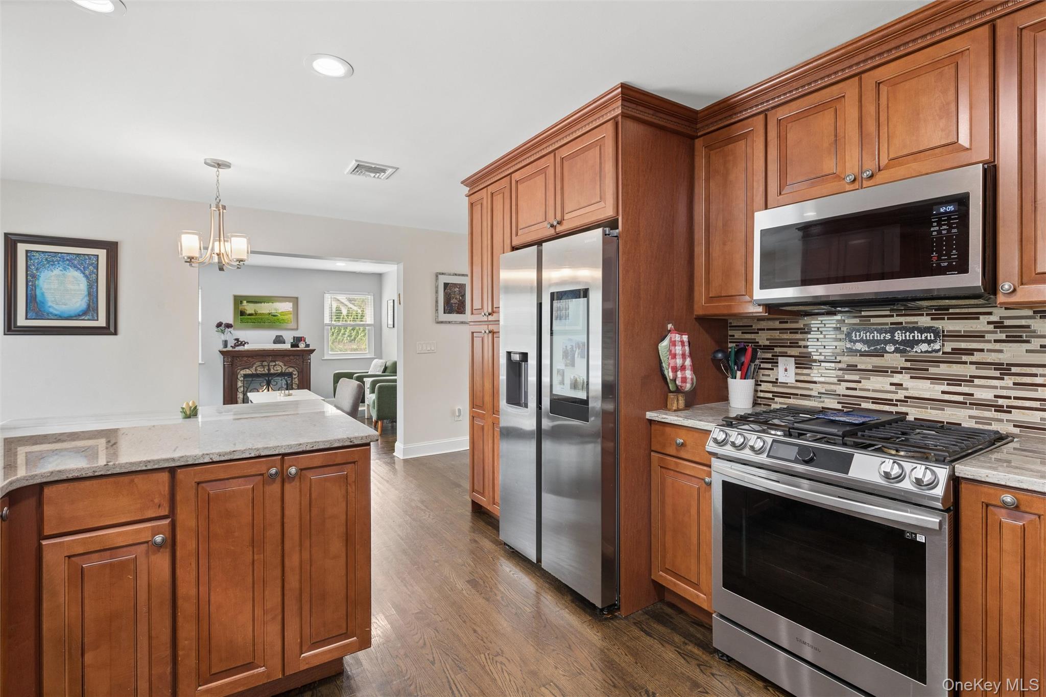 25 N Ocean Avenue – For Sale photo 8
