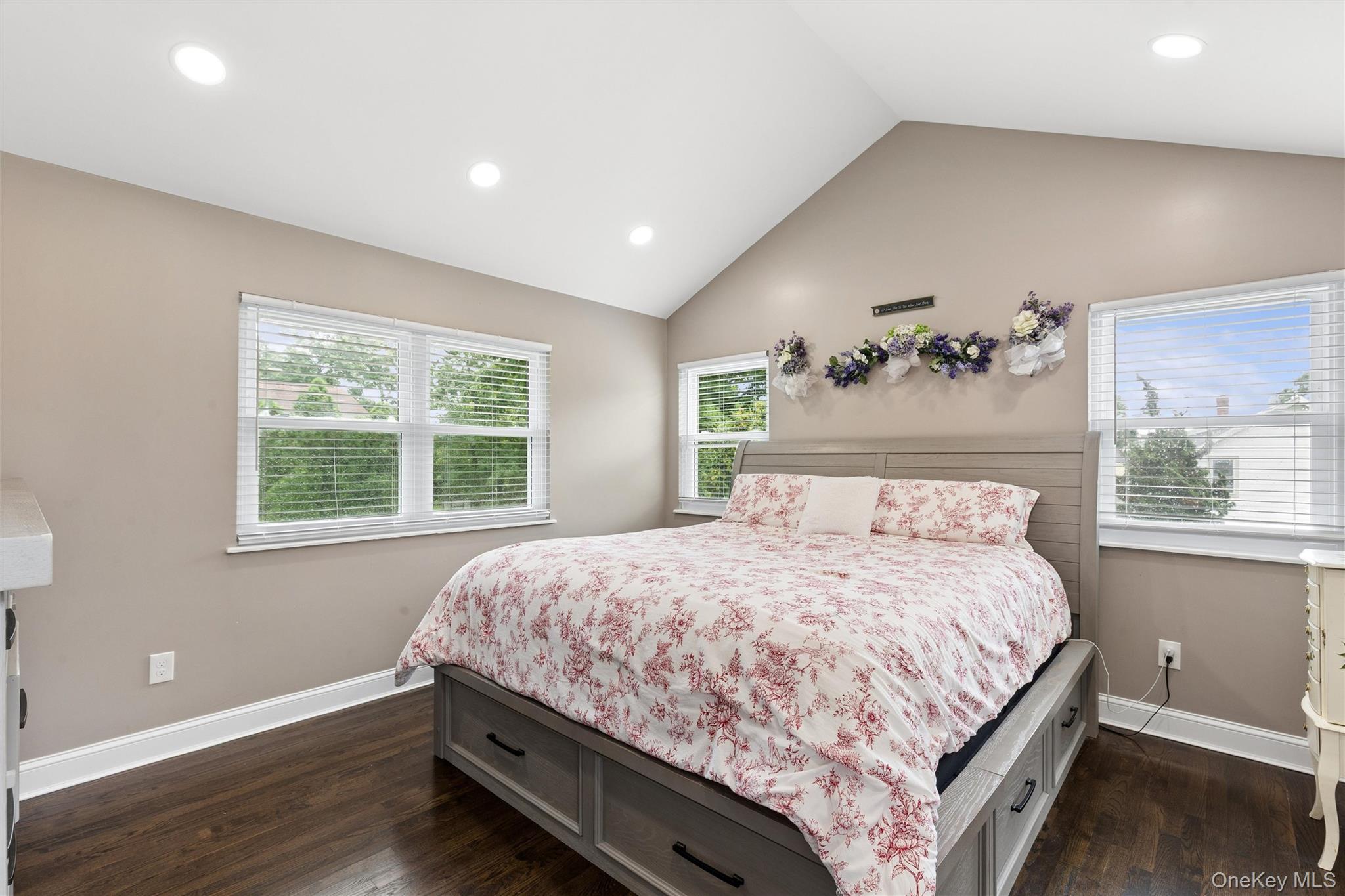 25 N Ocean Avenue – For Sale photo 13