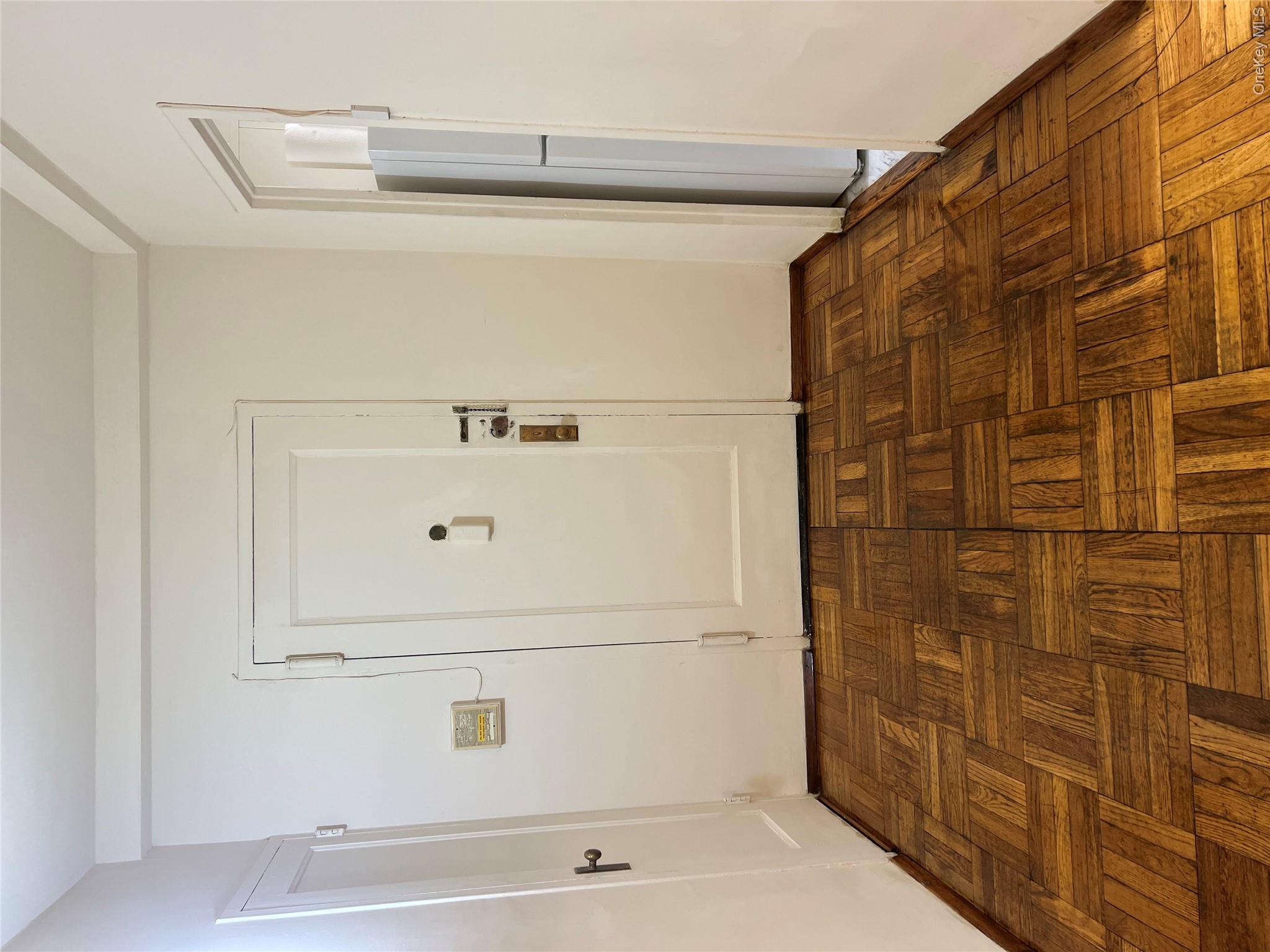 1569 Metropolitan Avenue, Unit 5C