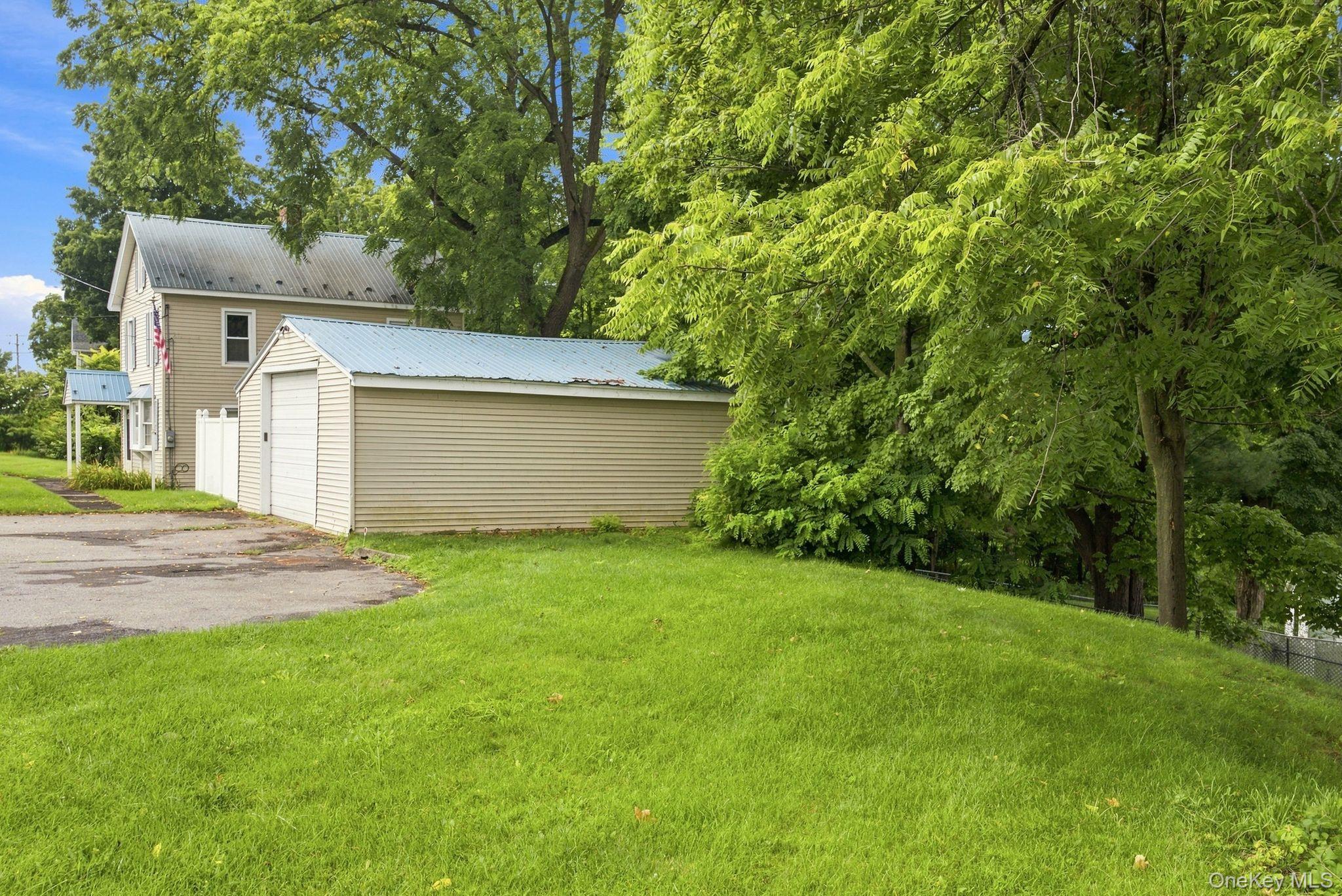 344 Broadway – For Sale photo 41