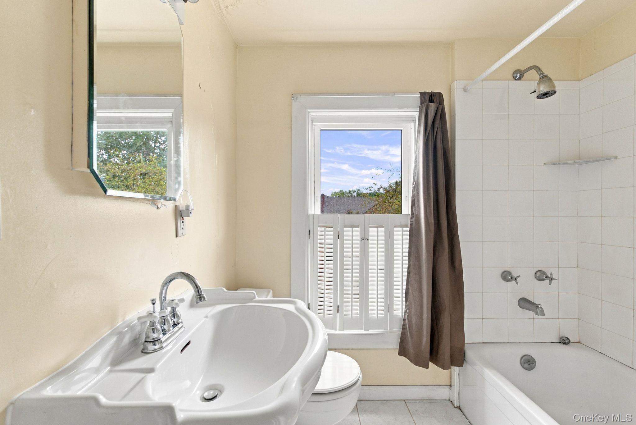 344 Broadway – For Sale photo 31