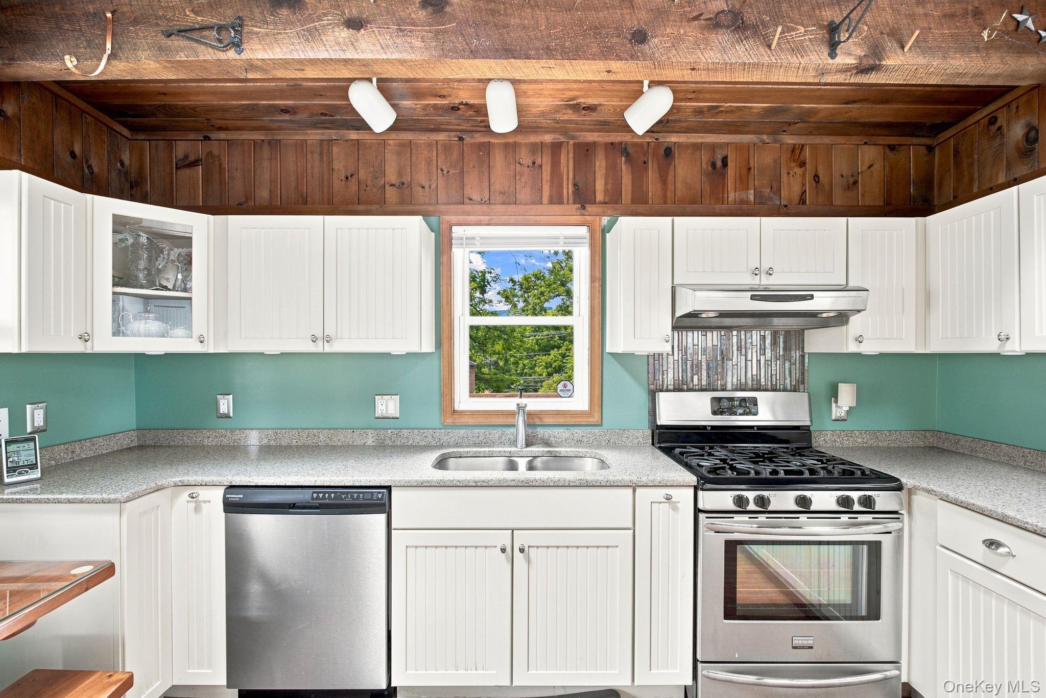 344 Broadway – For Sale photo 20