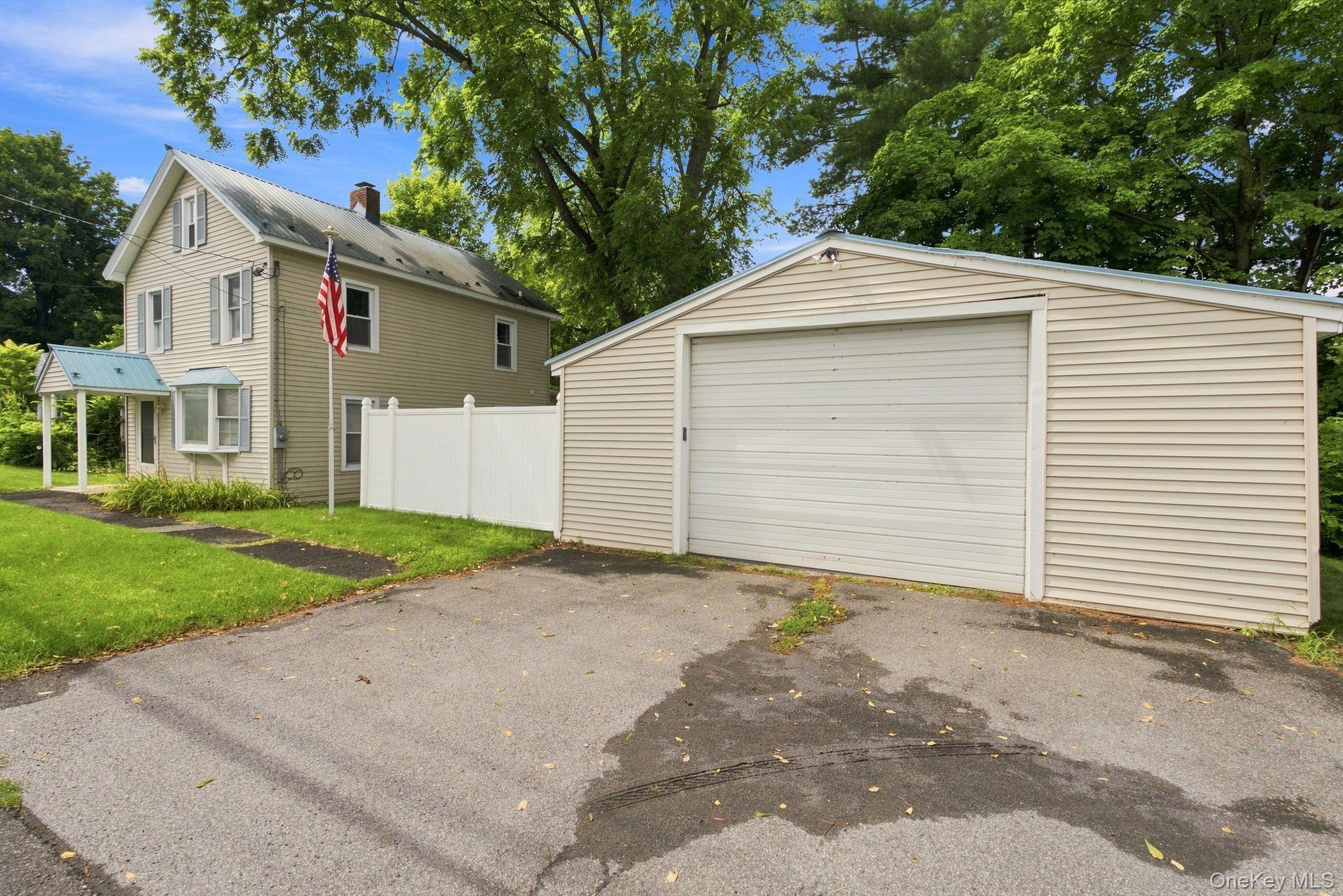 344 Broadway – For Sale photo 4