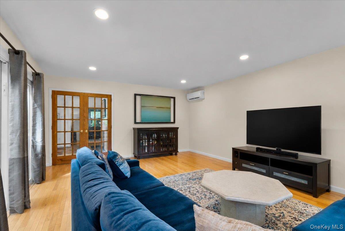 254 Farrington Avenue – For Sale photo 13
