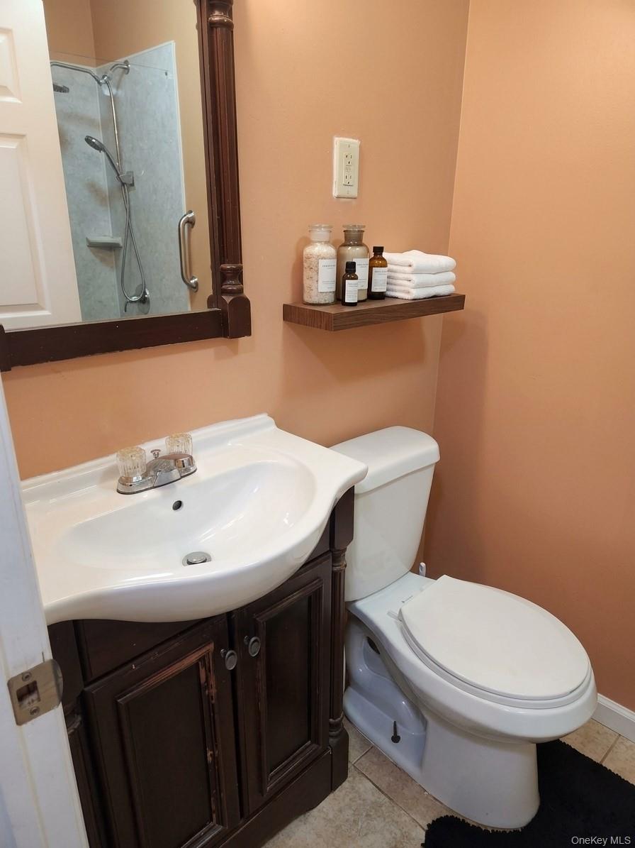 8520 90th Street – For Sale photo 11