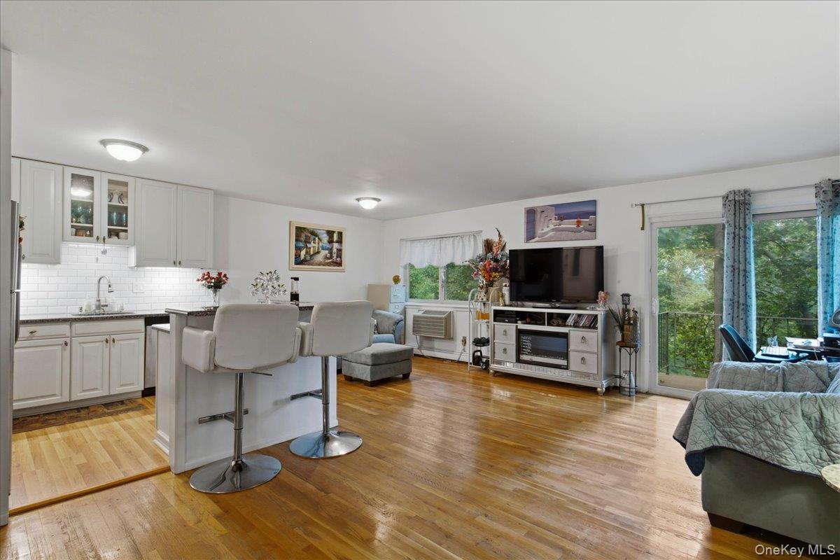 16 Scenic Drive, Unit K photo 13