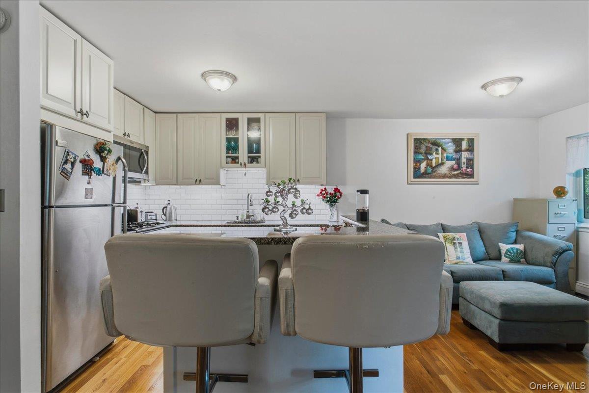 16 Scenic Drive, Unit K photo 12